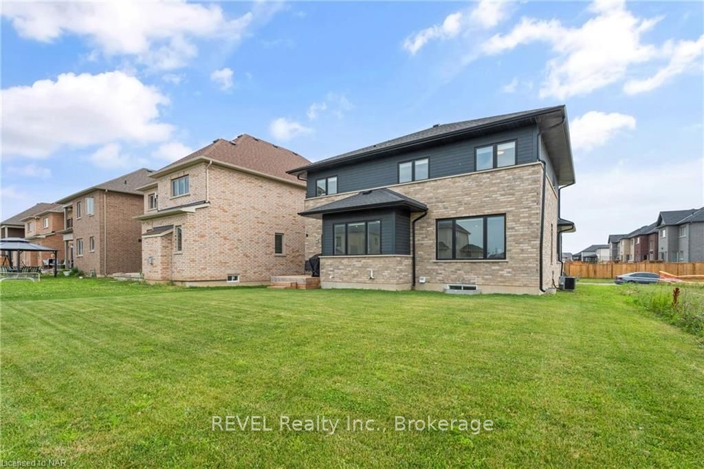 Photo 38 of 24 Sparkle Drive, Thorold, Rolling Meadows — HOMEH