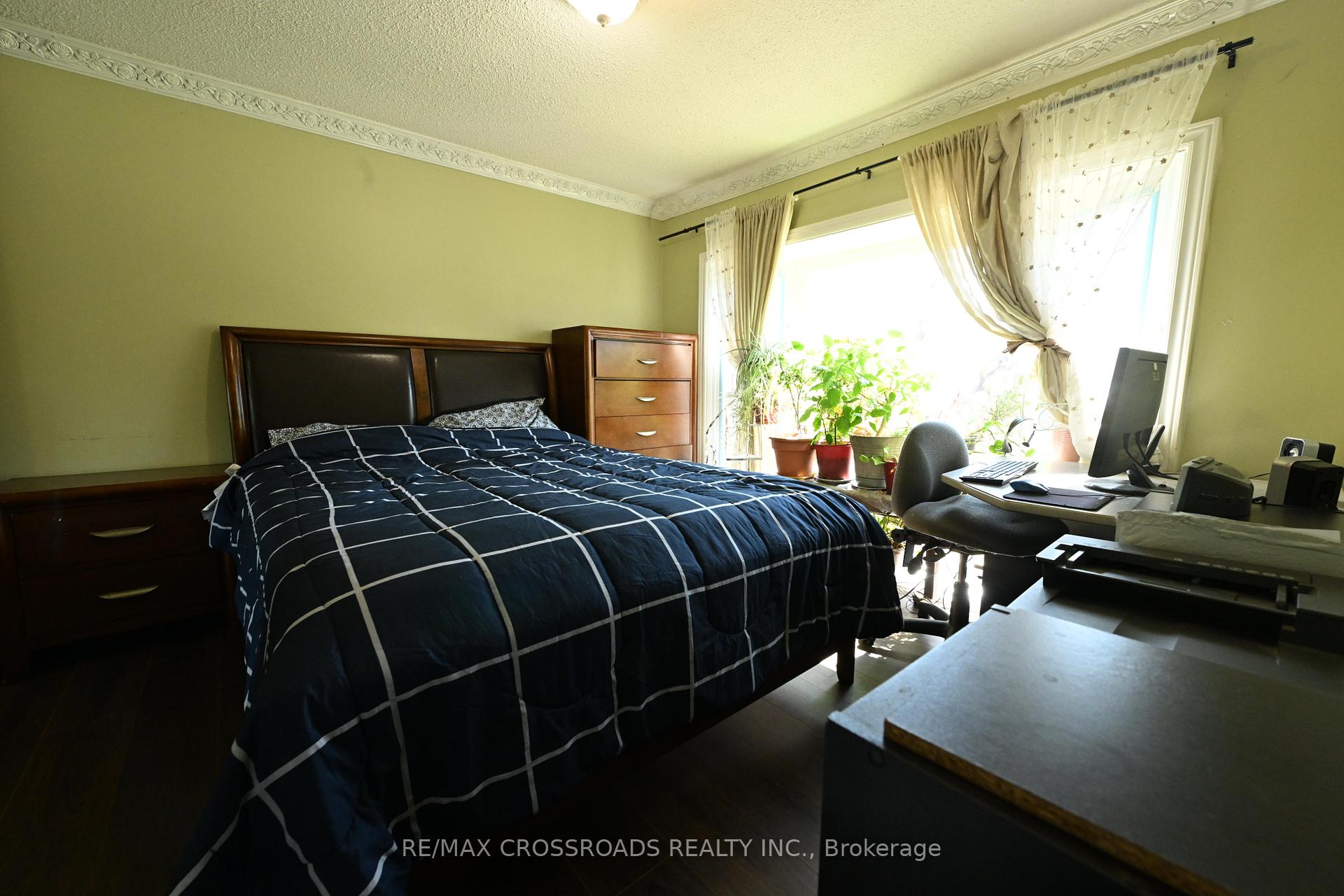 Photo 11 of 41 Gemshaw Crescent, Scarborough, Malvern — HOMEH