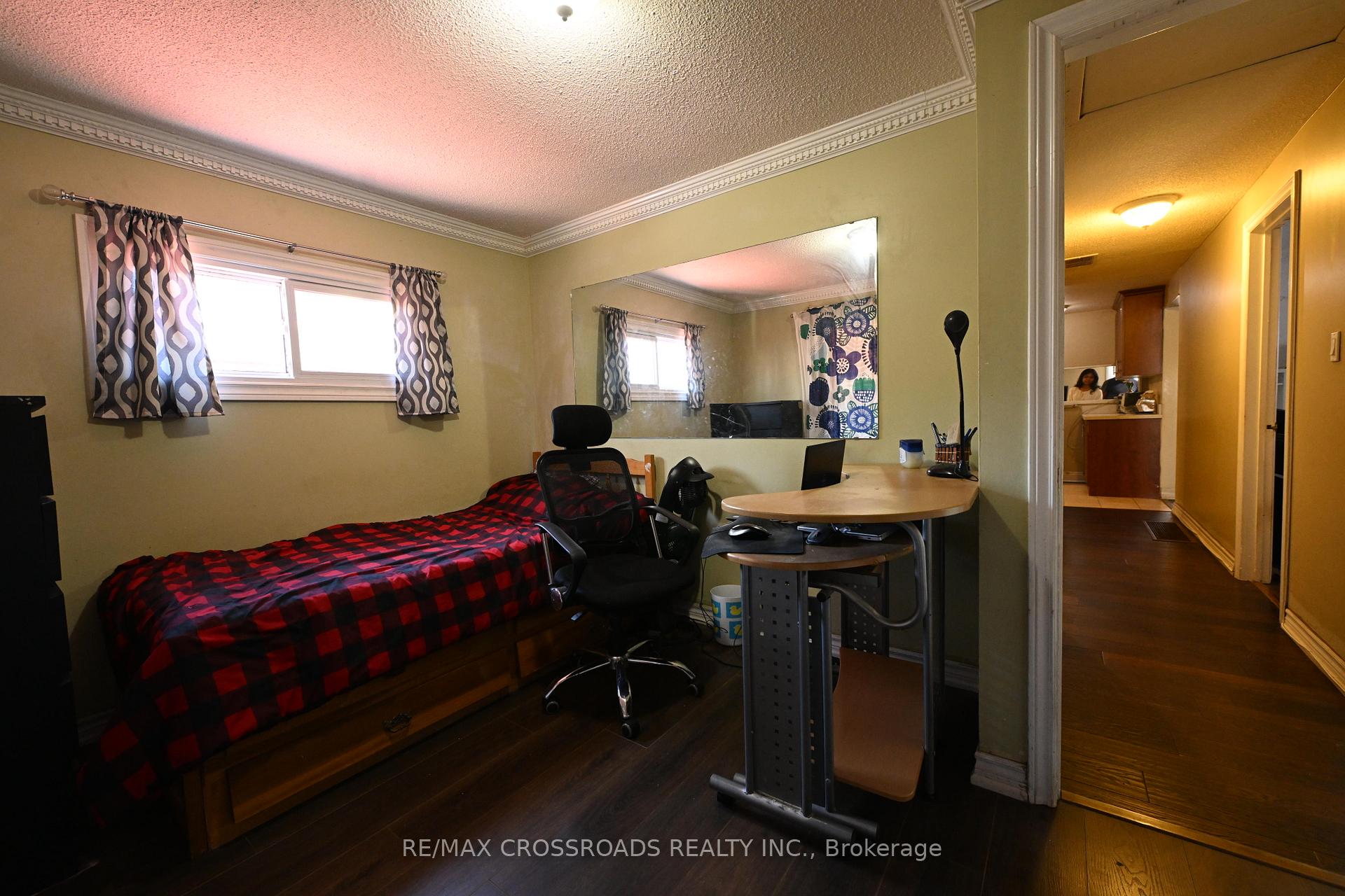 Photo 12 of 41 Gemshaw Crescent, Scarborough, Malvern — HOMEH
