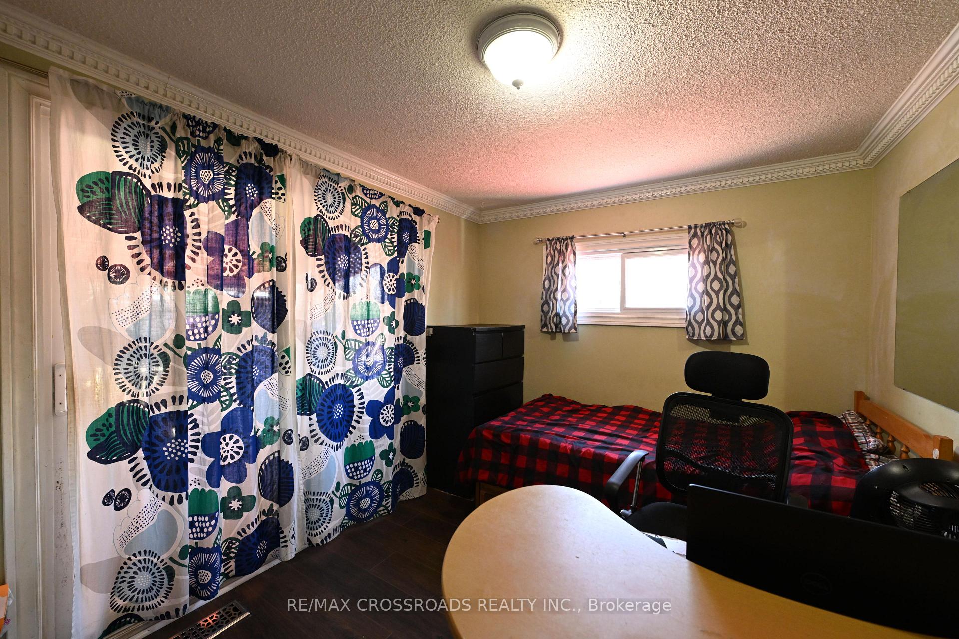 Photo 13 of 41 Gemshaw Crescent, Scarborough, Malvern — HOMEH