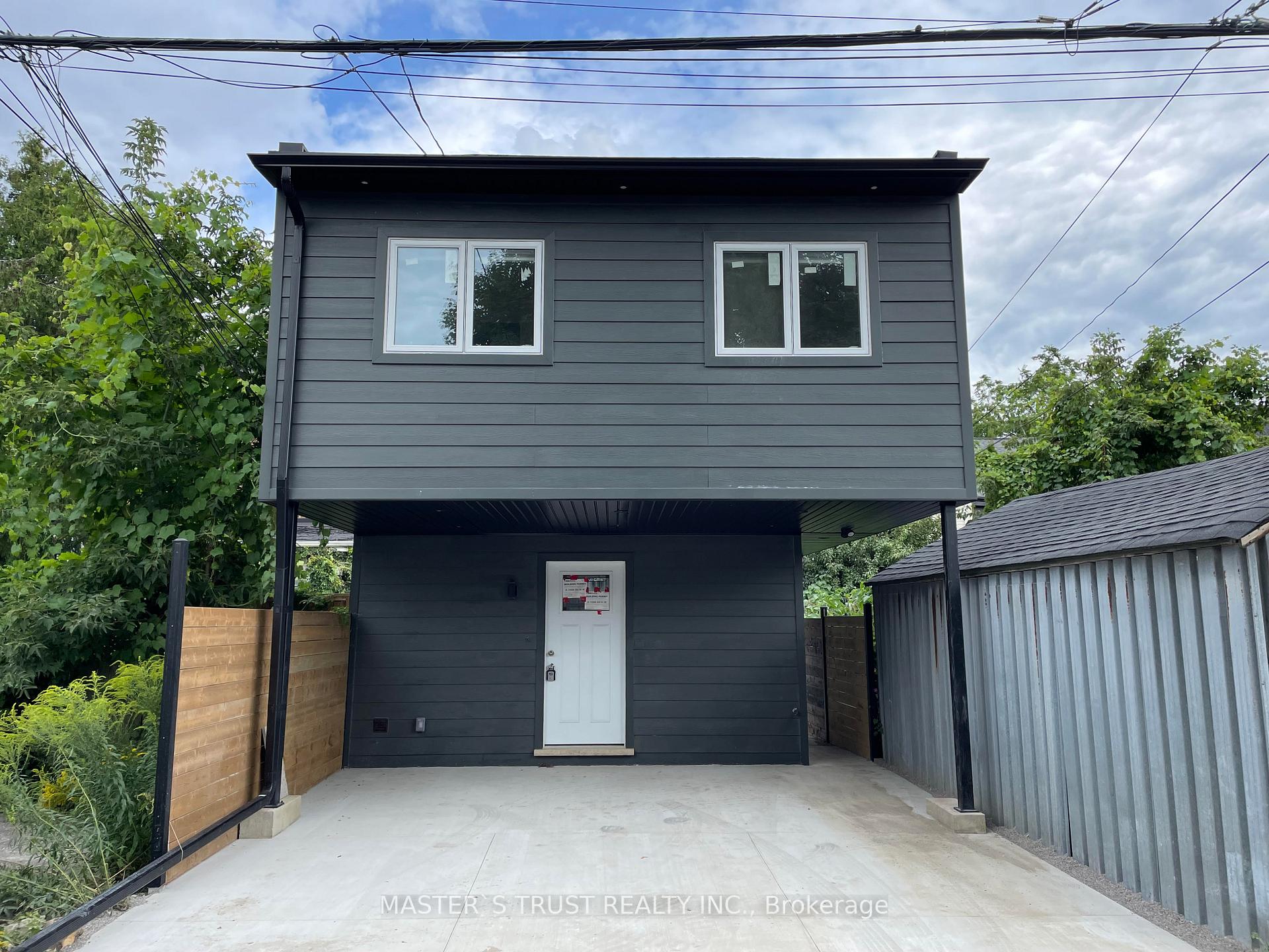 Photo 1 of Unit Unit4, 246 Lippincott Street, Toronto, University — HOMEH