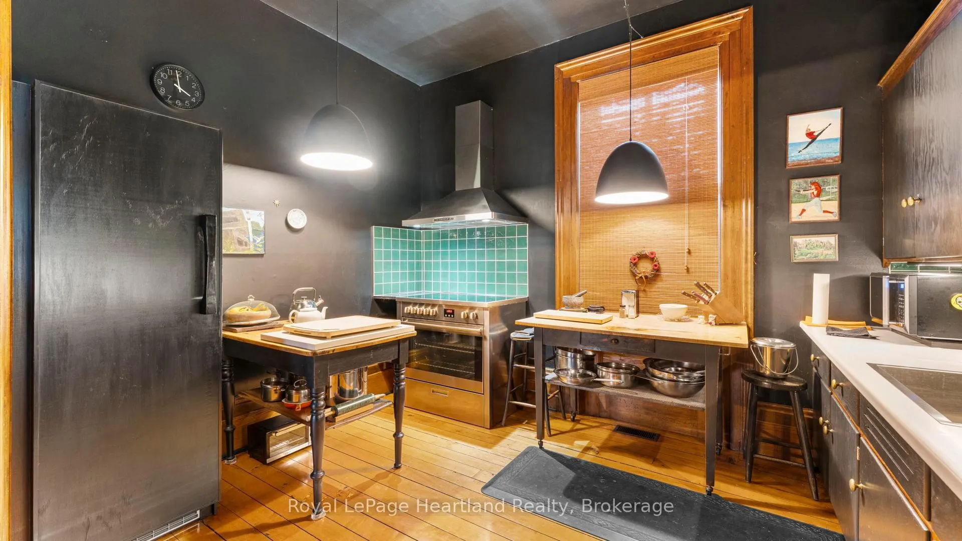 Photo 5 of 38 Albert Street, Ashfield-Colborne-Wawanosh, Ashfield — HOMEH