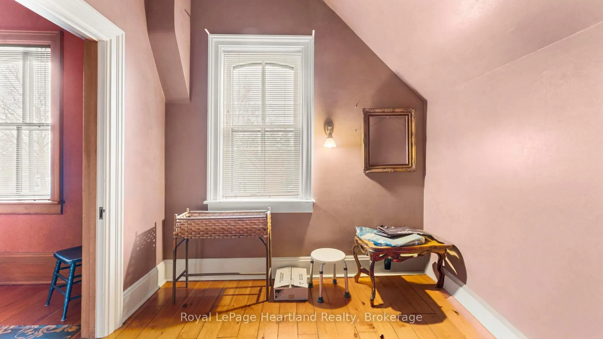 Photo 24 of 38 Albert Street, Ashfield-Colborne-Wawanosh, Ashfield — HOMEH
