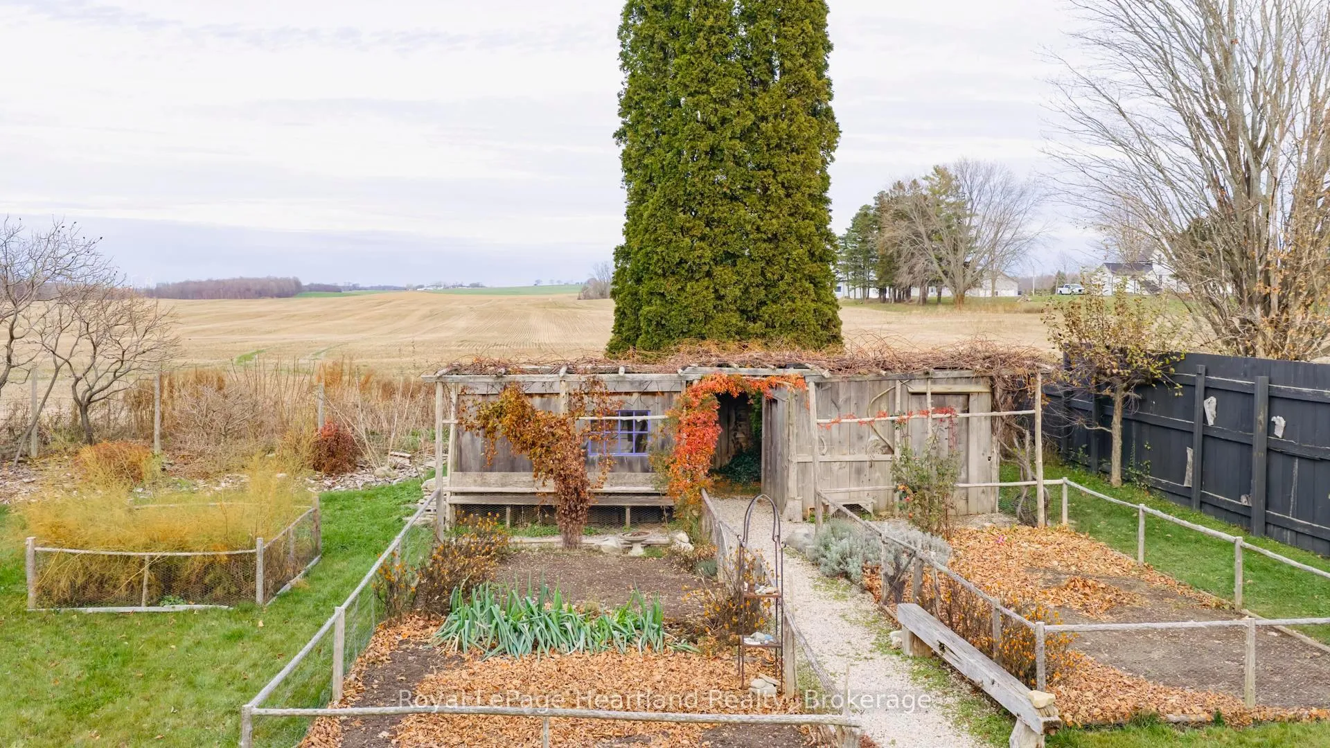 Photo 35 of 38 Albert Street, Ashfield-Colborne-Wawanosh, Ashfield — HOMEH