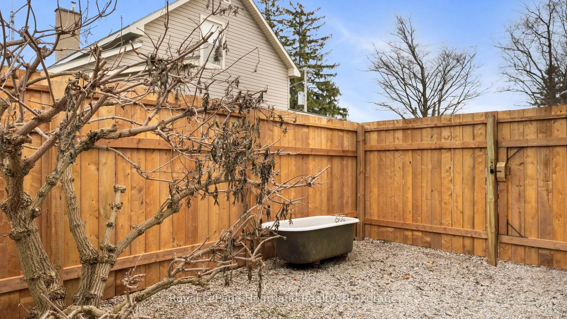 Photo 36 of 38 Albert Street, Ashfield-Colborne-Wawanosh, Ashfield — HOMEH