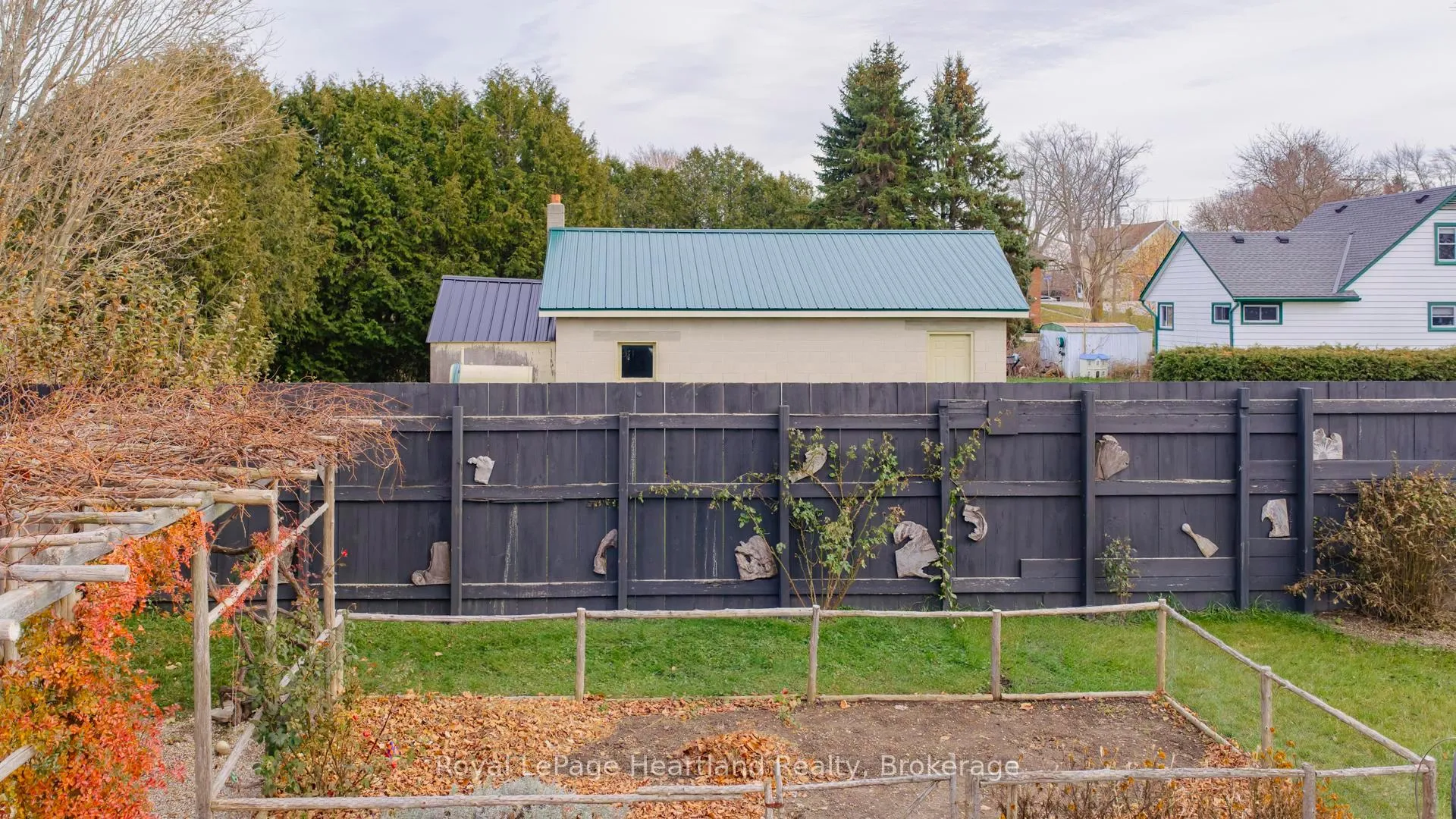 Photo 38 of 38 Albert Street, Ashfield-Colborne-Wawanosh, Ashfield — HOMEH