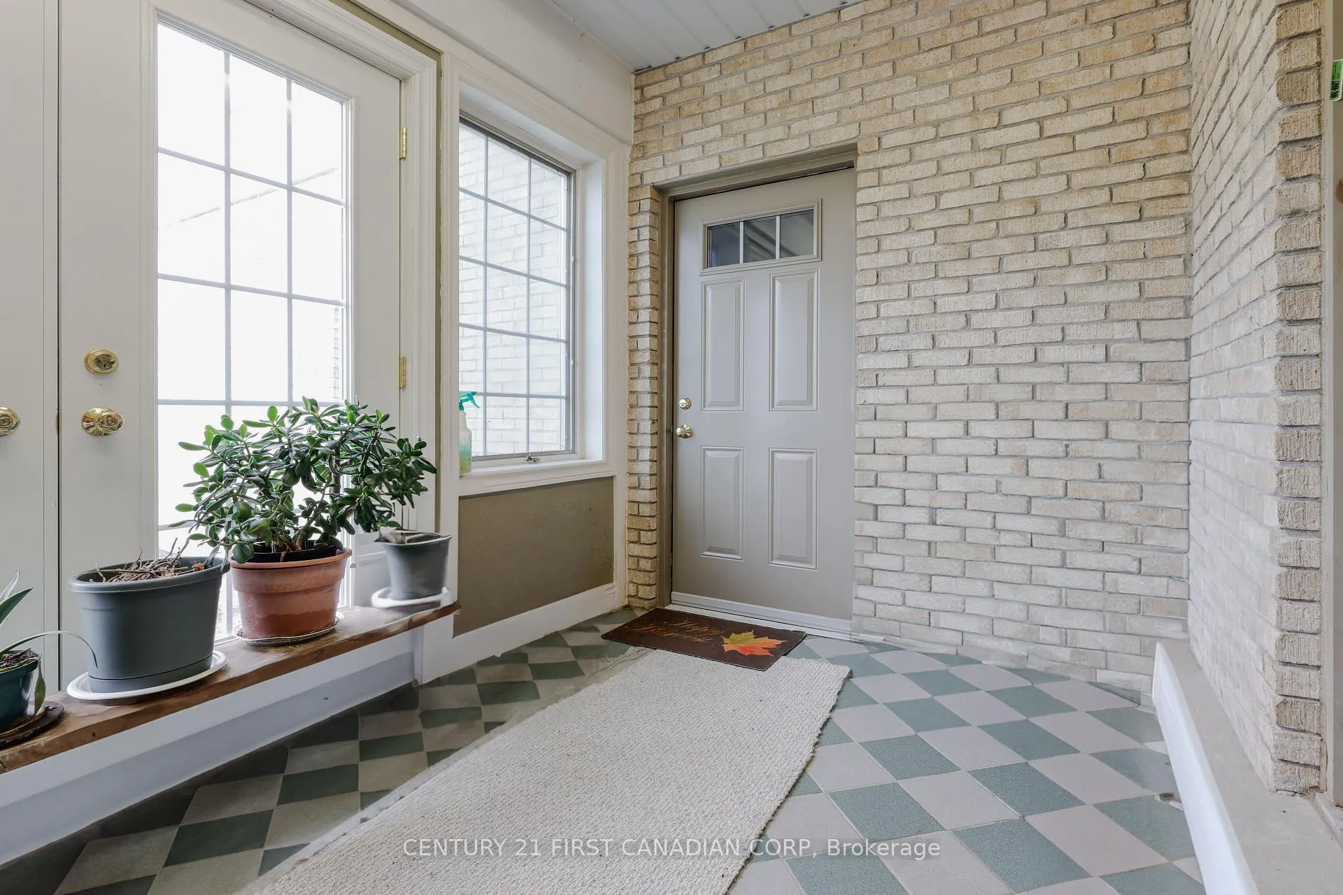 Photo 11 of 3480 Cuddy Drive, Adelaide Metcalfe, Rural Adelaide Metcalfe — HOMEH