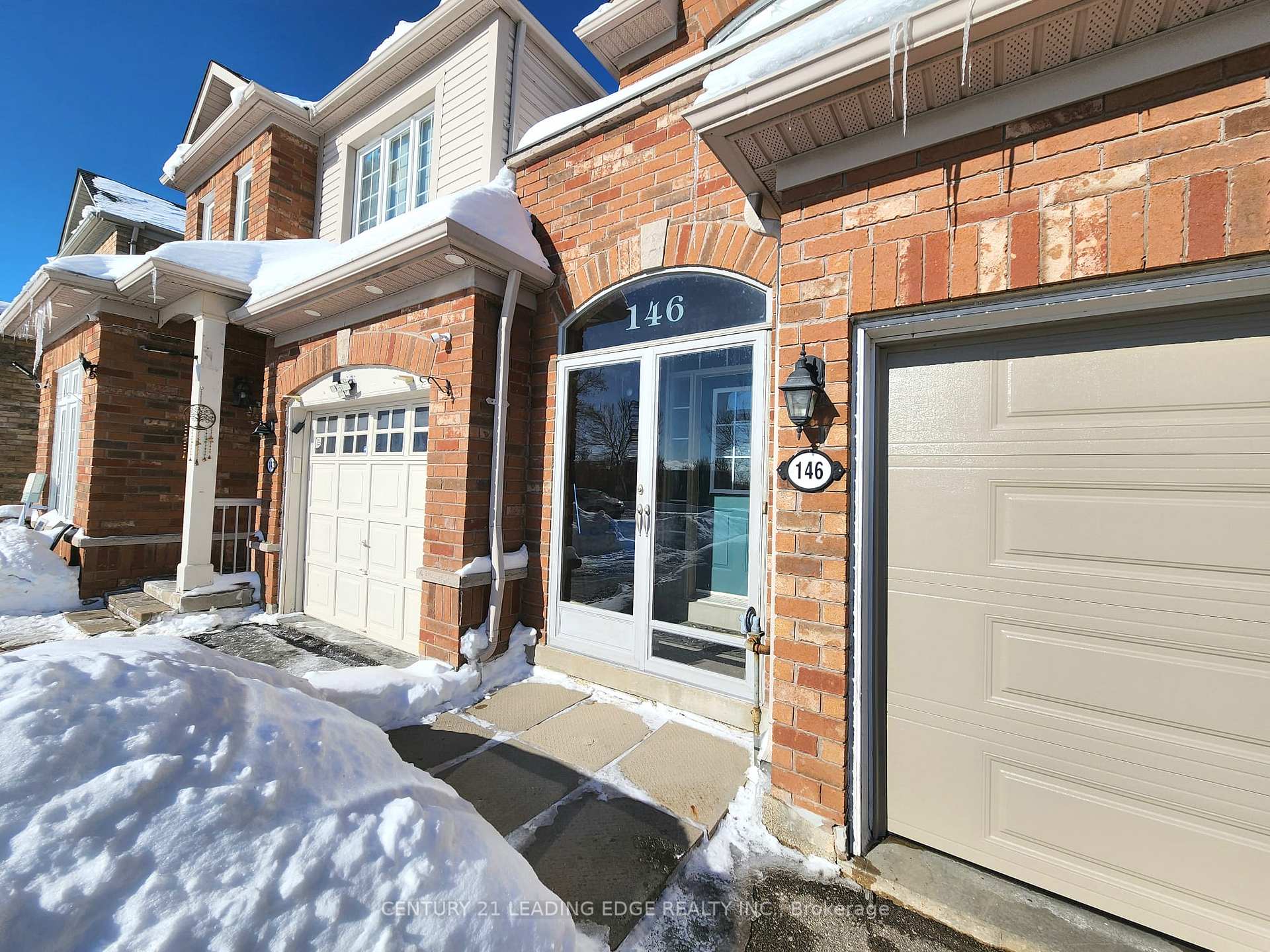 Photo 2 of 146 Gristone Crescent, Scarborough, Rouge — HOMEH