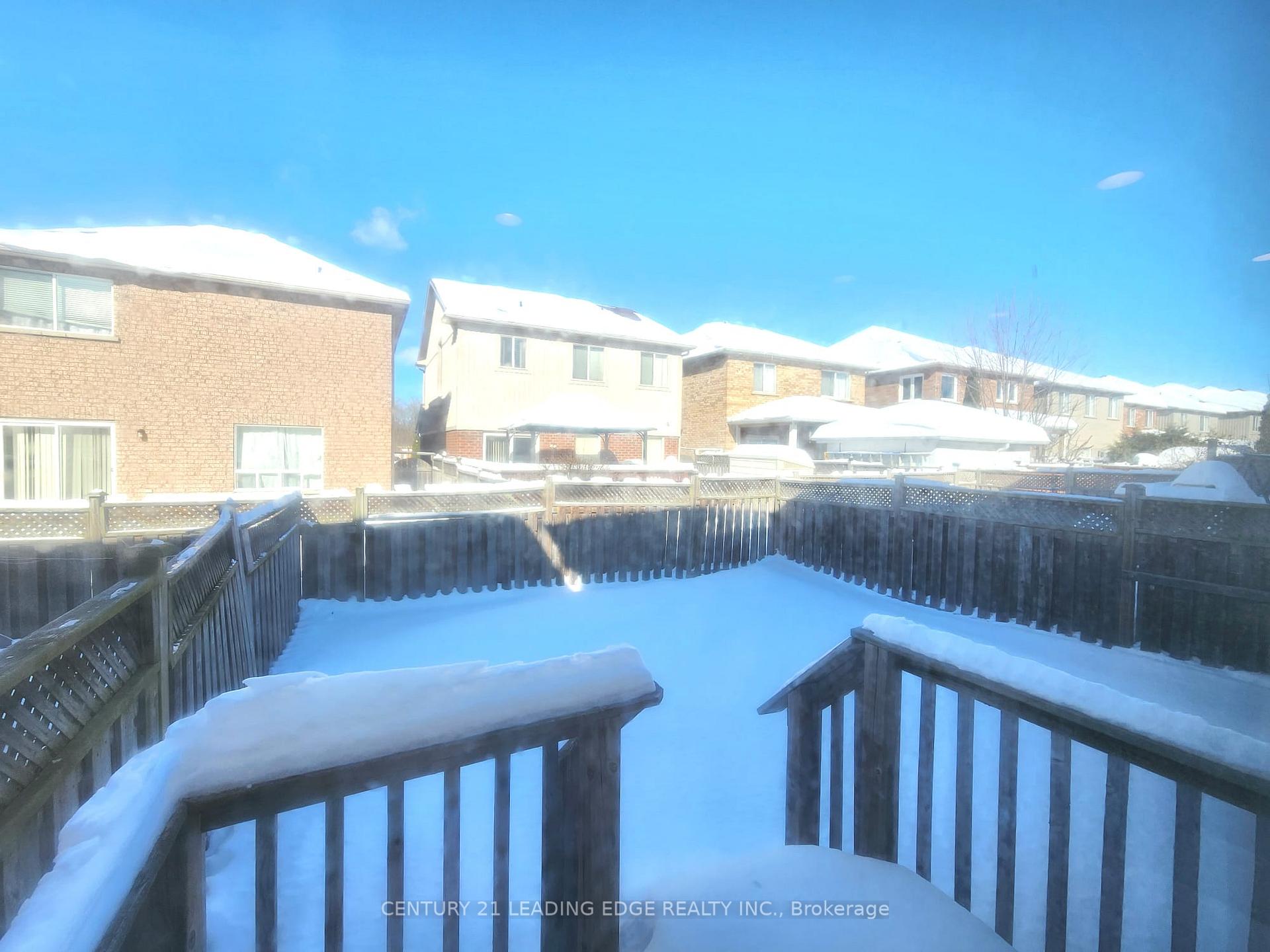 Photo 13 of 146 Gristone Crescent, Scarborough, Rouge — HOMEH