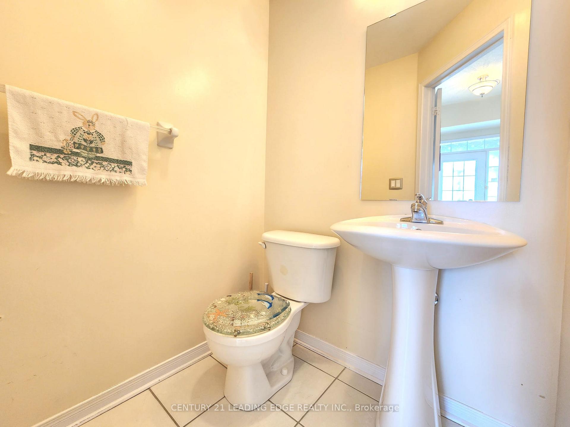 Photo 14 of 146 Gristone Crescent, Scarborough, Rouge — HOMEH