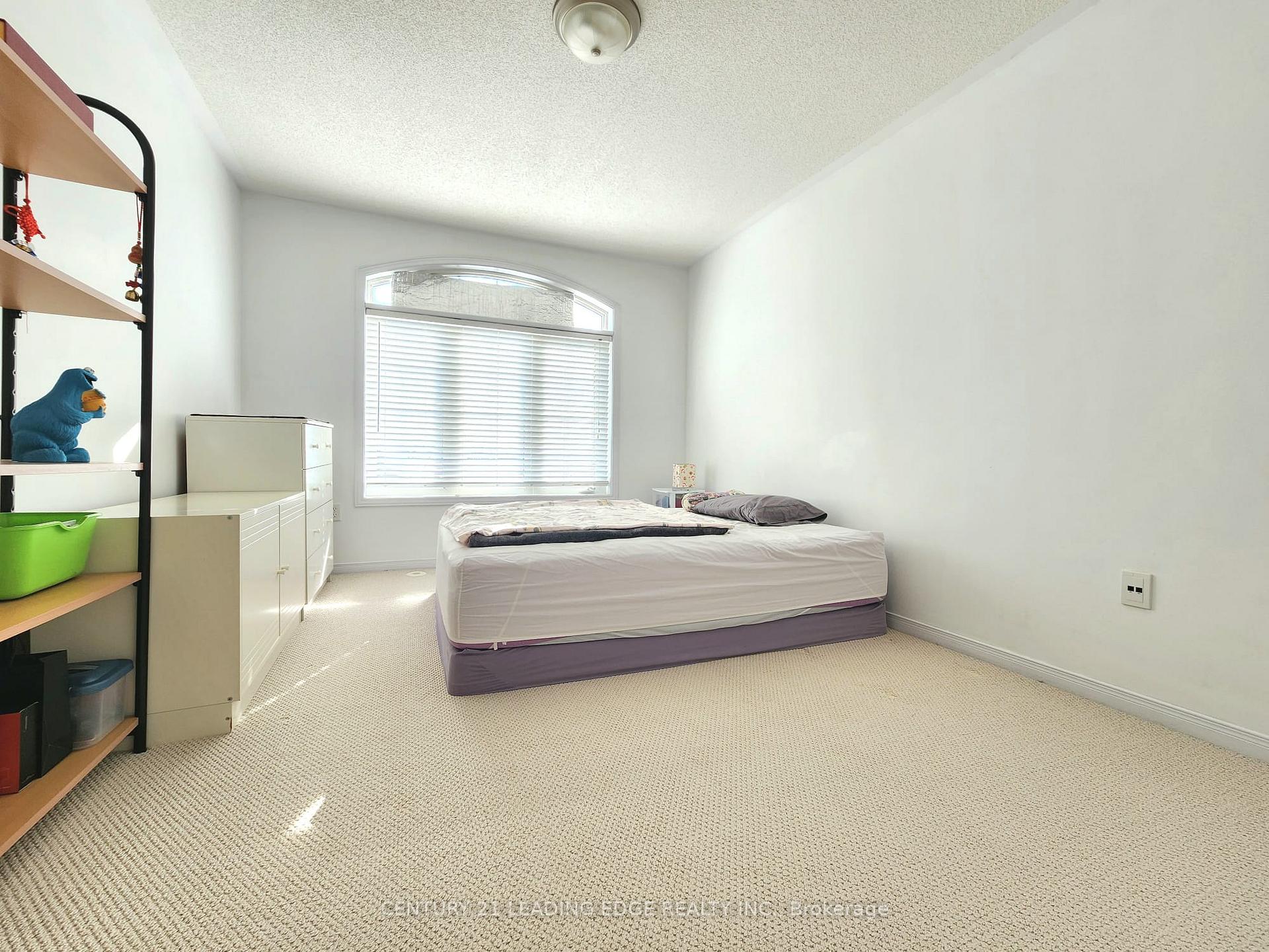 Photo 24 of 146 Gristone Crescent, Scarborough, Rouge — HOMEH