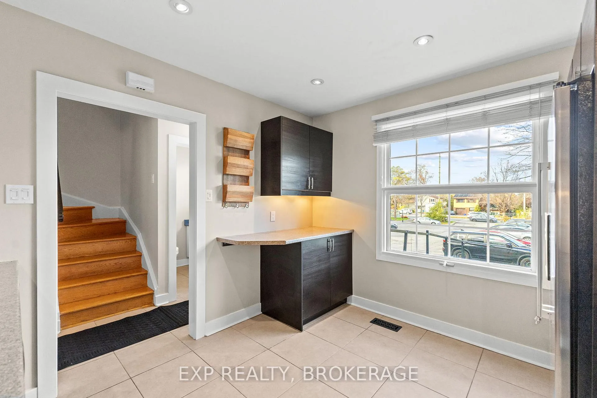 Photo 66 of 896 Walkley Road, Ottawa, Riverside Park South — HOMEH