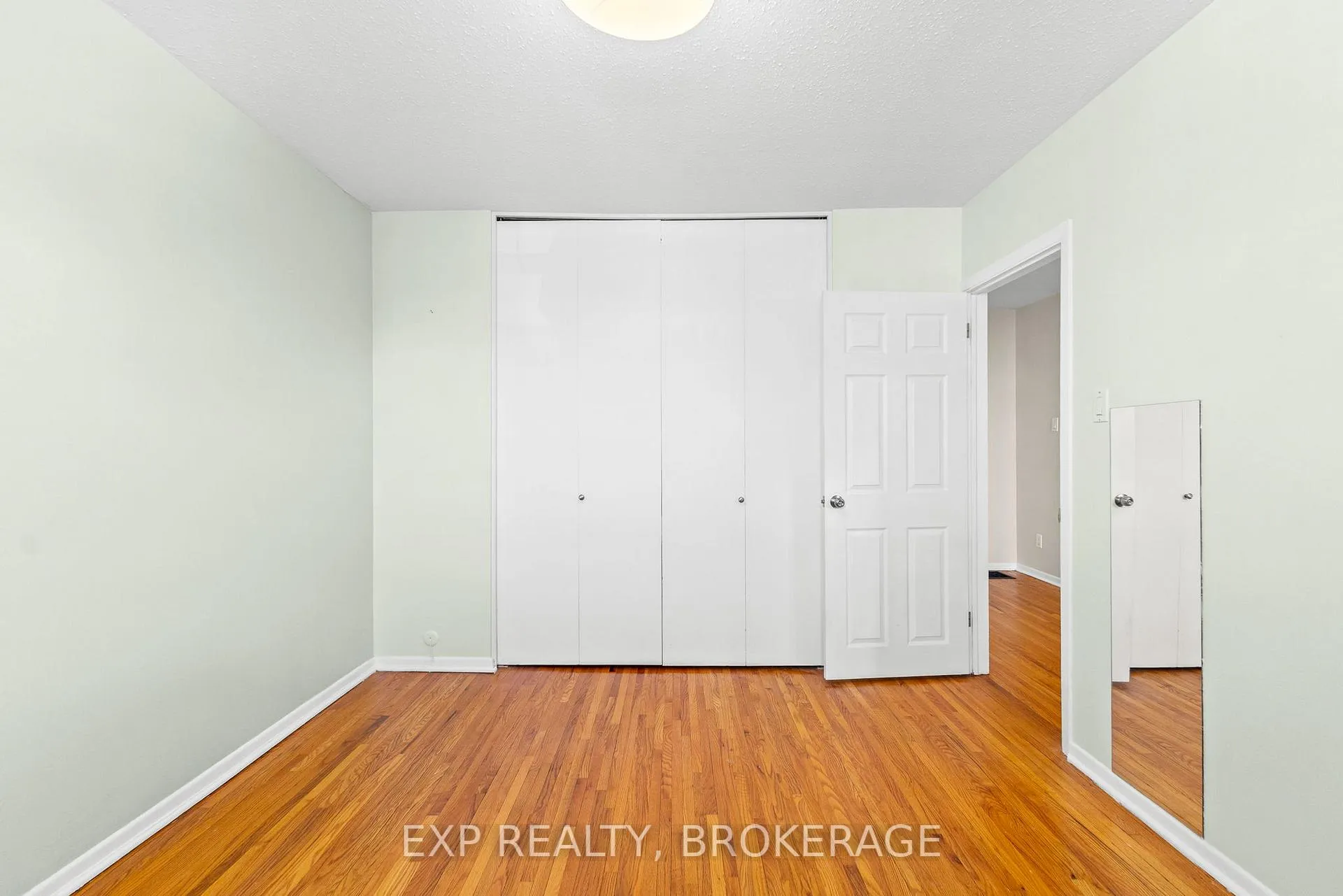Photo 152 of 896 Walkley Road, Ottawa, Riverside Park South — HOMEH
