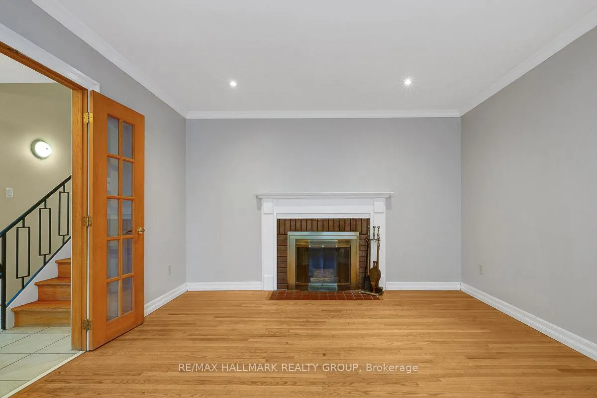 Photo 53 of 2149 Hubbard Crescent, Ottawa, Beacon Hill North — HOMEH