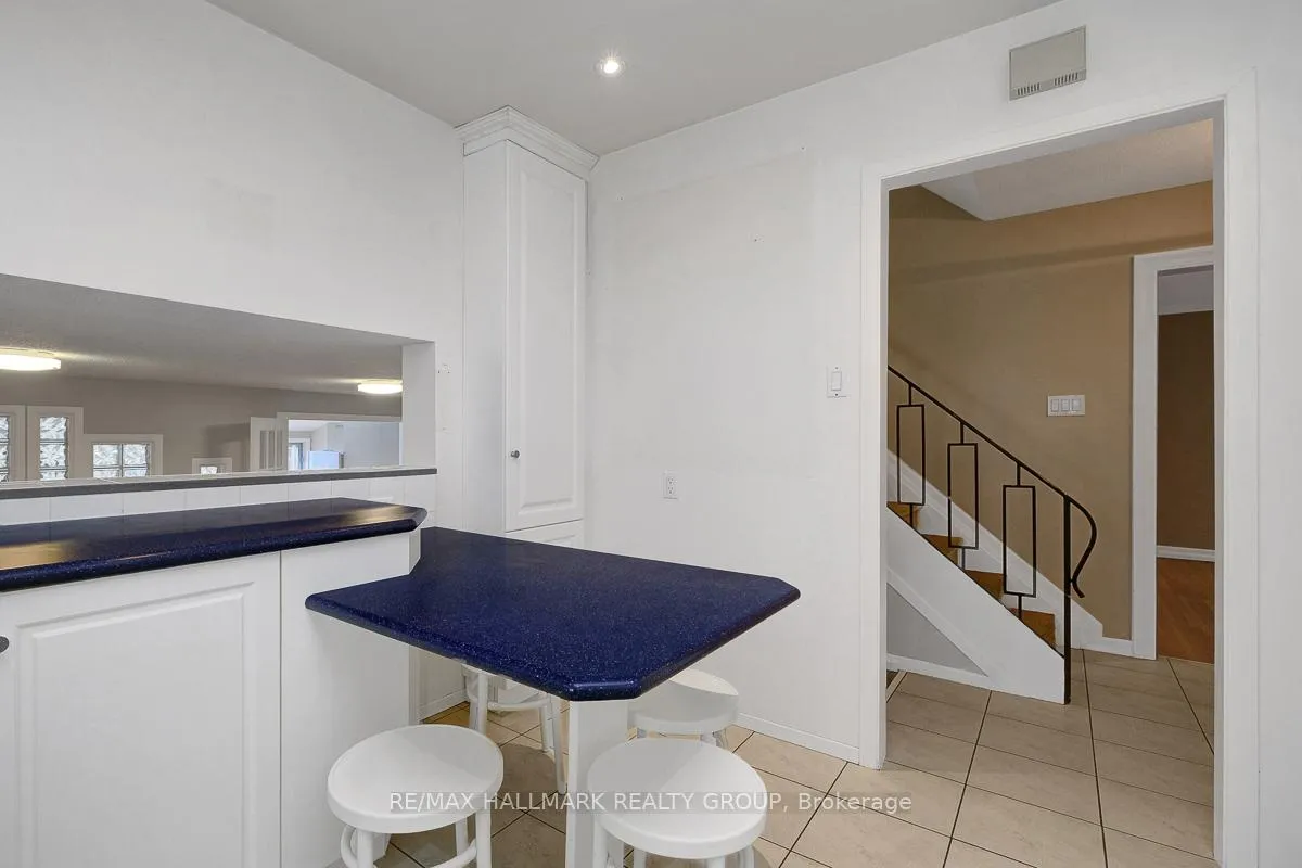 Photo 104 of 2149 Hubbard Crescent, Ottawa, Beacon Hill North — HOMEH