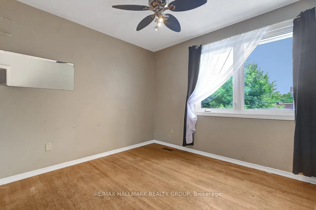 Photo 146 of 2149 Hubbard Crescent, Ottawa, Beacon Hill North — HOMEH
