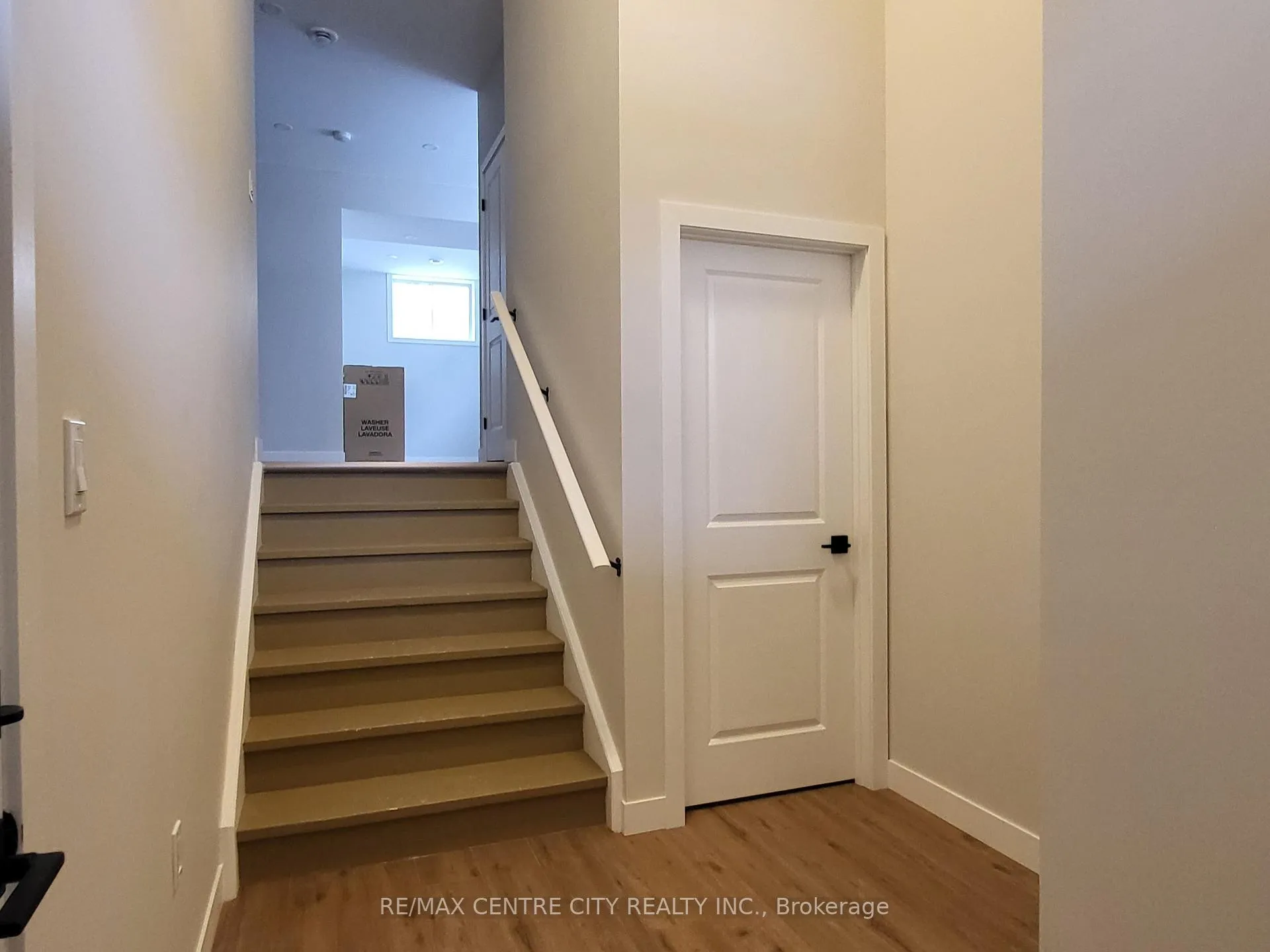 Photo 18 of Unit Lower, 11 Oak Street, Bayham, Vienna — HOMEH