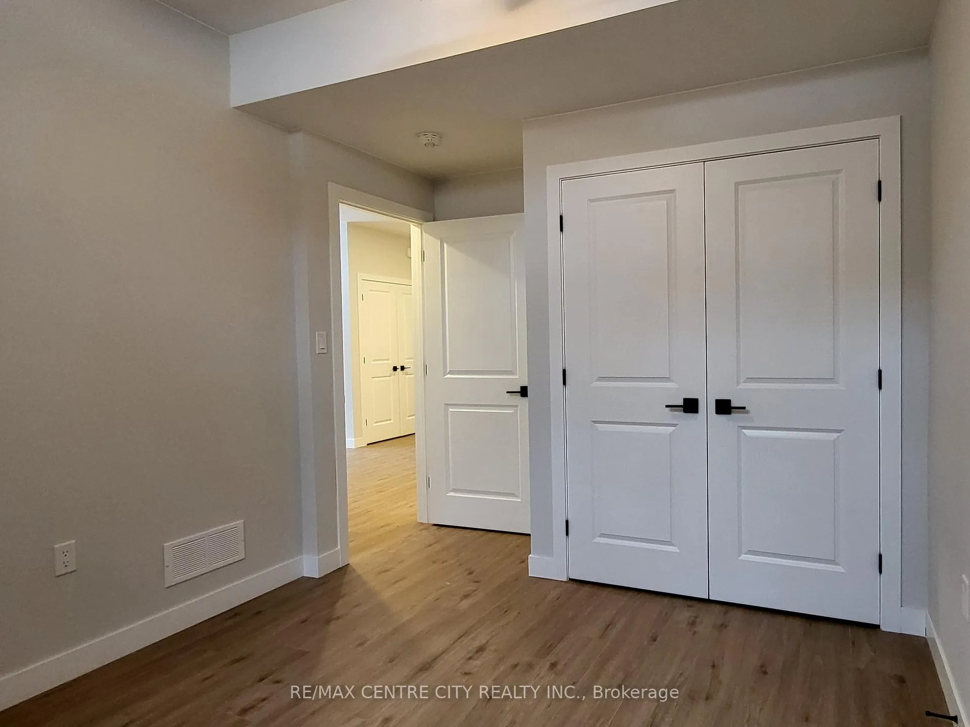 Photo 67 of Unit Lower, 11 Oak Street, Bayham, Vienna — HOMEH