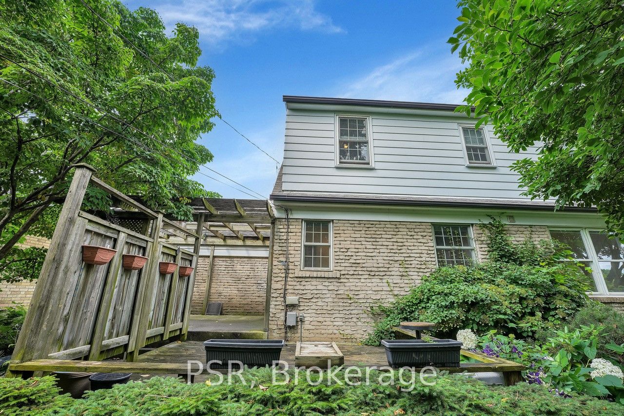 Photo 26 of 2052 Redan Drive, Mississauga, Lakeview — HOMEH