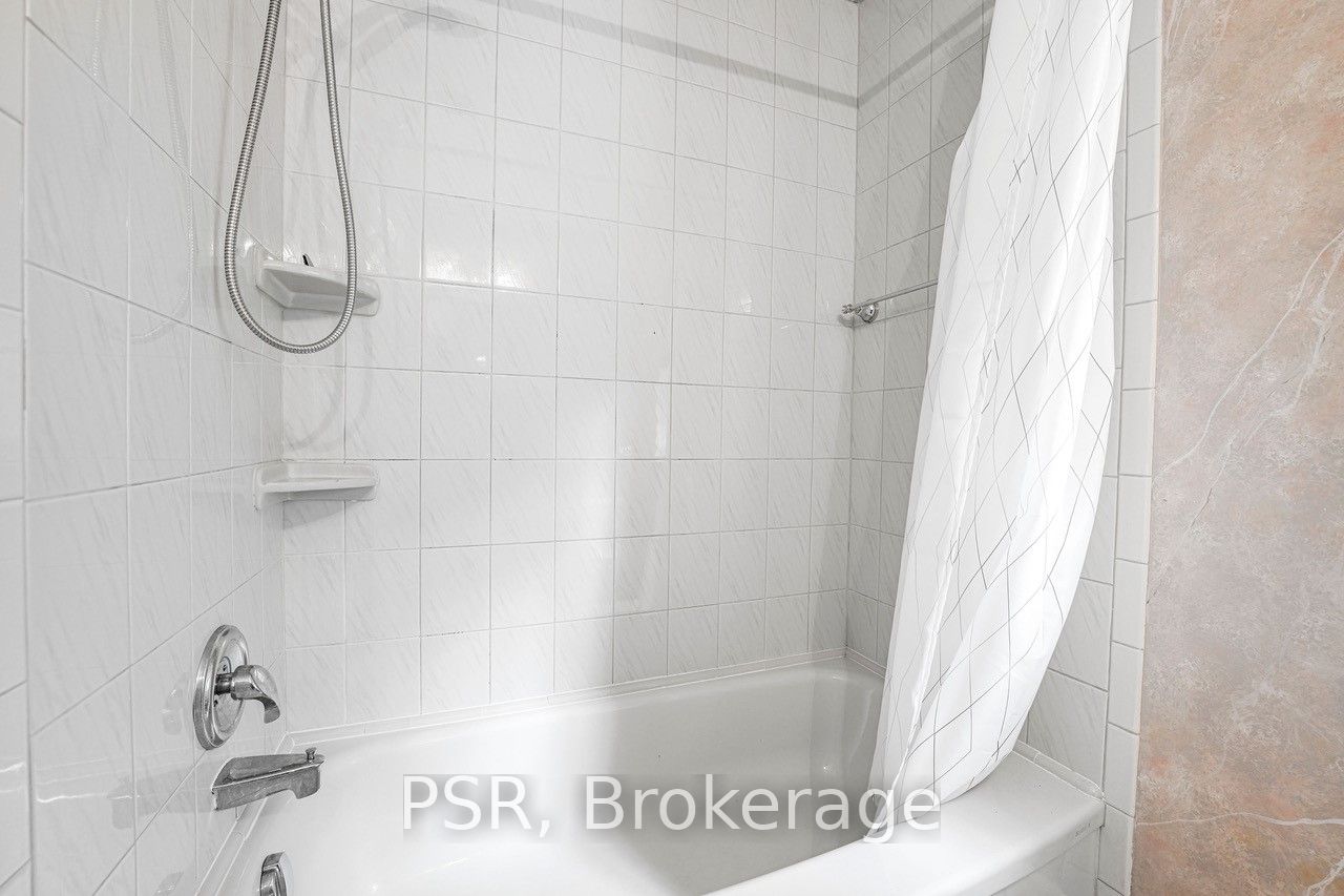 Photo 38 of 2052 Redan Drive, Mississauga, Lakeview — HOMEH