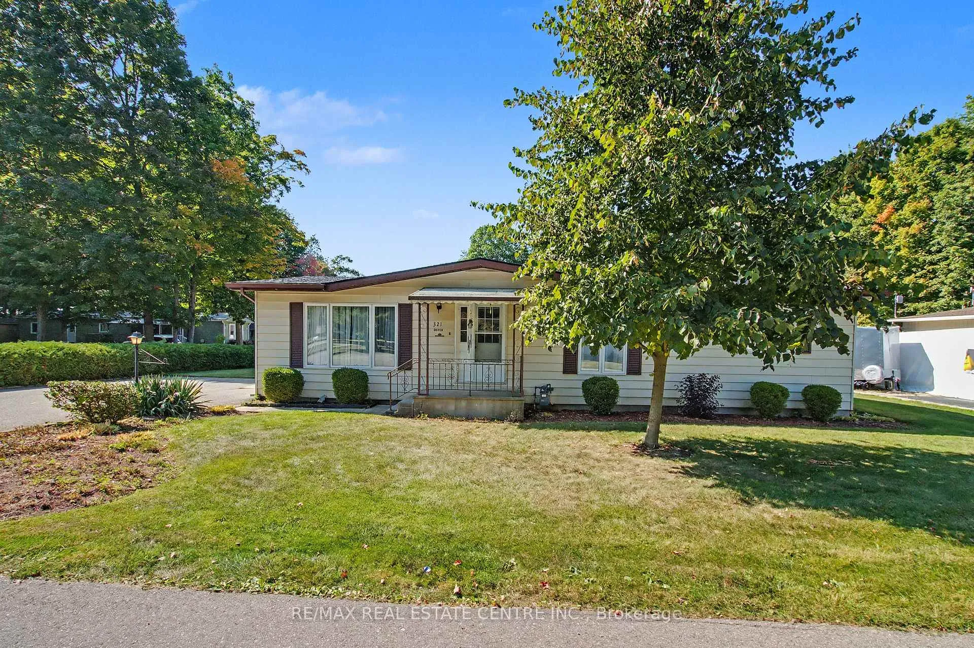 Photo 4 of Unit 321, 10085 Culloden Road, Bayham, Rural Bayham — HOMEH