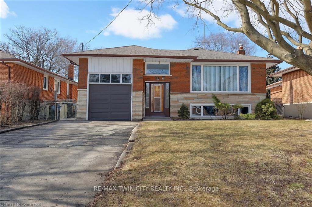 Front of 30 Moynes Avenue