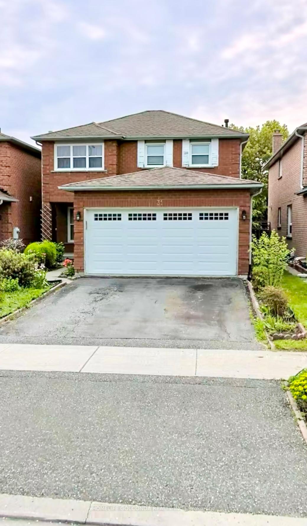 Front of 31 Whiteway Court