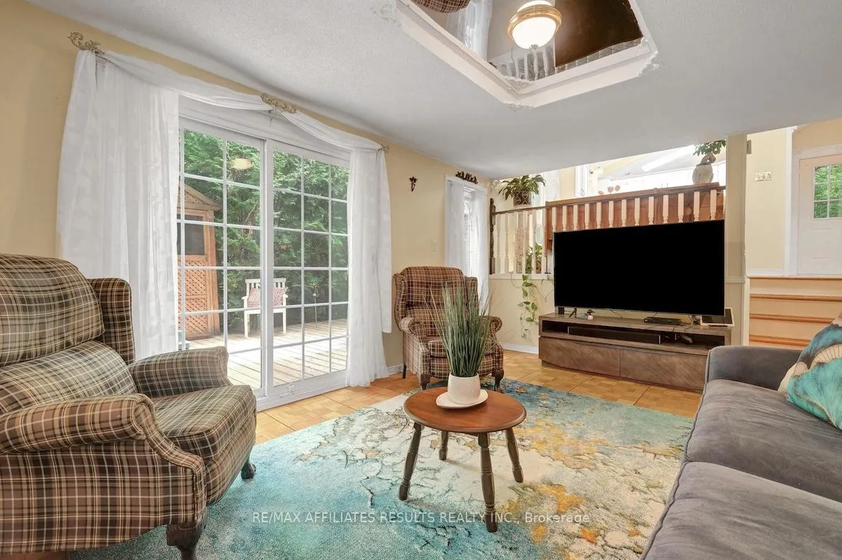 Photo 60 of 2 Wedgewood Crescent, Ottawa, Blackburn Hamlet — HOMEH