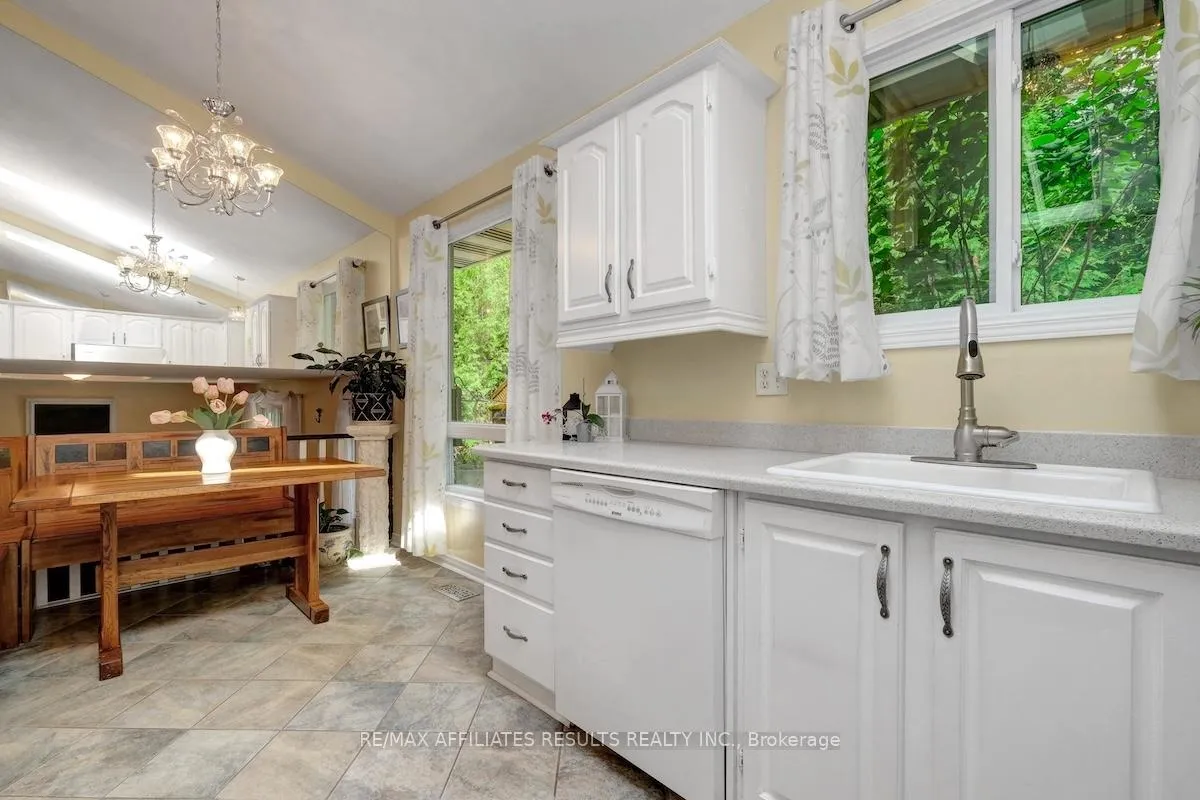 Photo 163 of 2 Wedgewood Crescent, Ottawa, Blackburn Hamlet — HOMEH