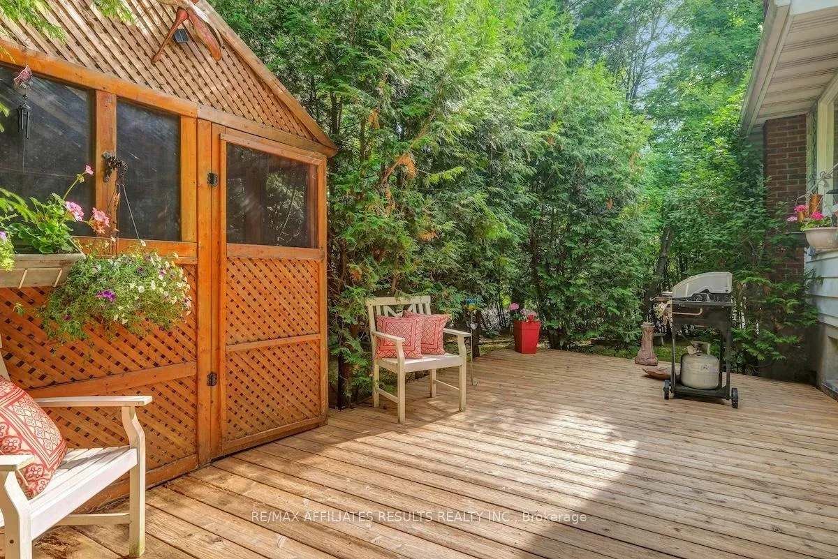 Photo 328 of 2 Wedgewood Crescent, Ottawa, Blackburn Hamlet — HOMEH