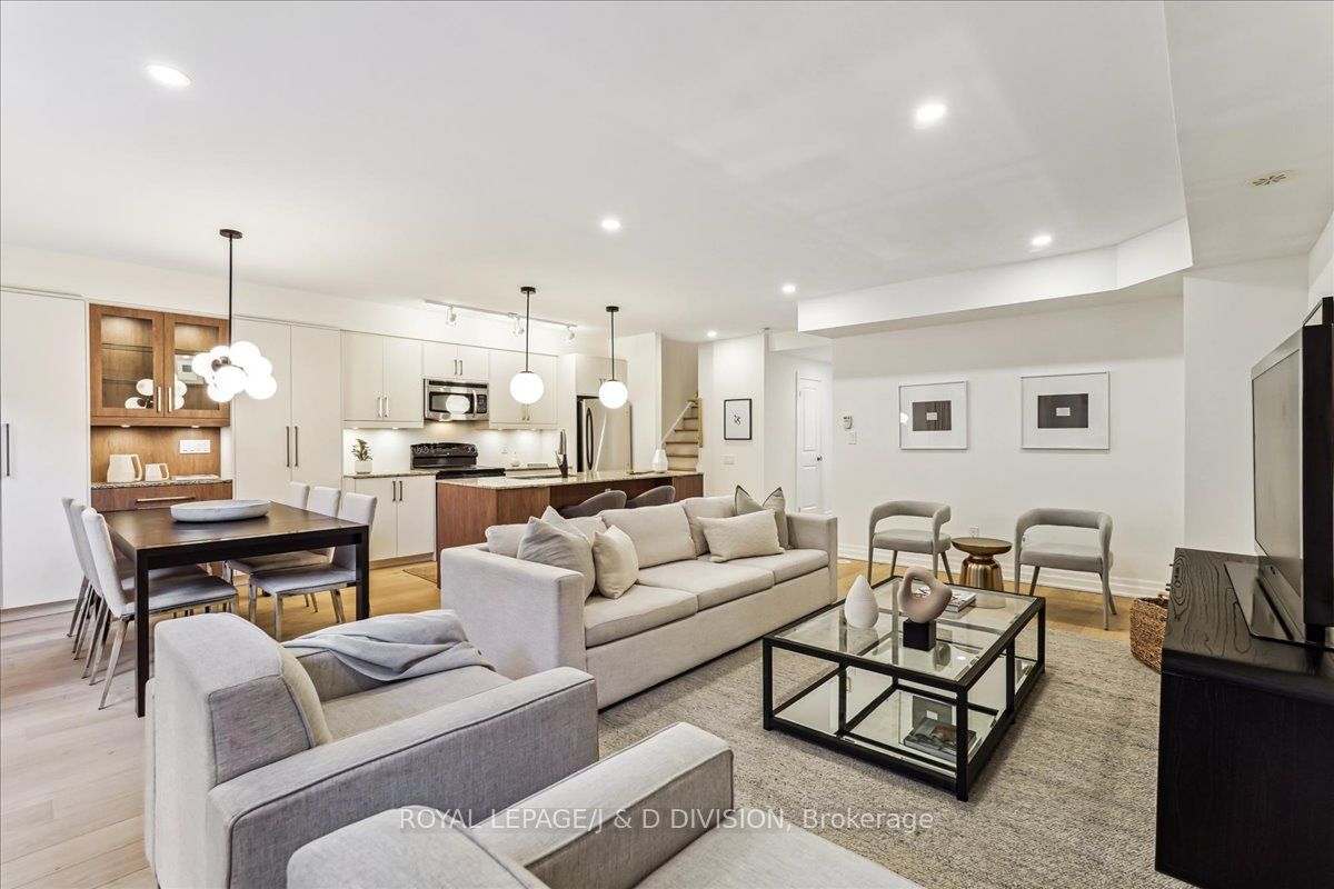 Photo 2 of 365B Roehampton Avenue, Toronto, Mount Pleasant East — HOMEH