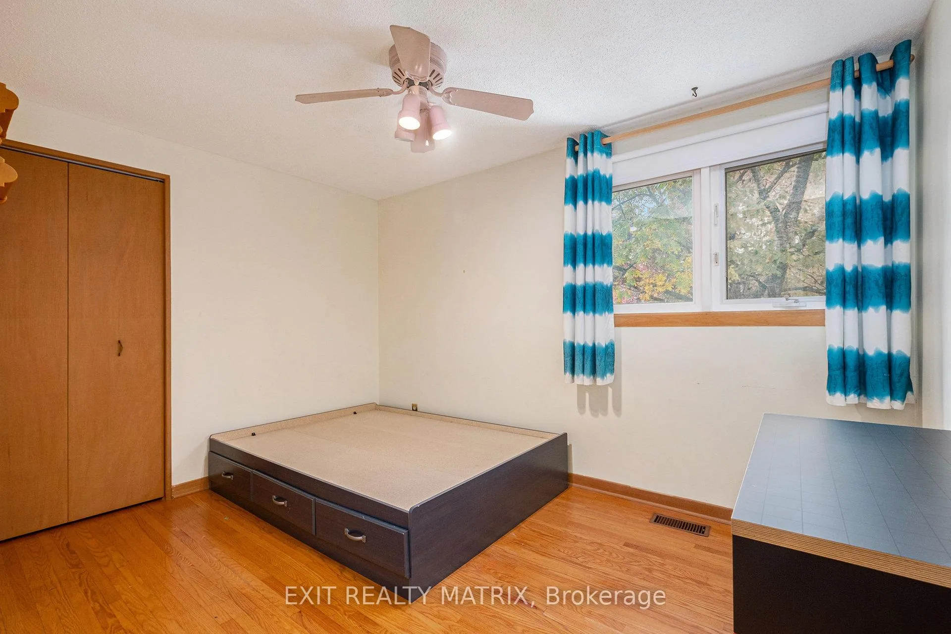 Photo 112 of 6 Blue Spruce Court, Ottawa, Blackburn Hamlet — HOMEH