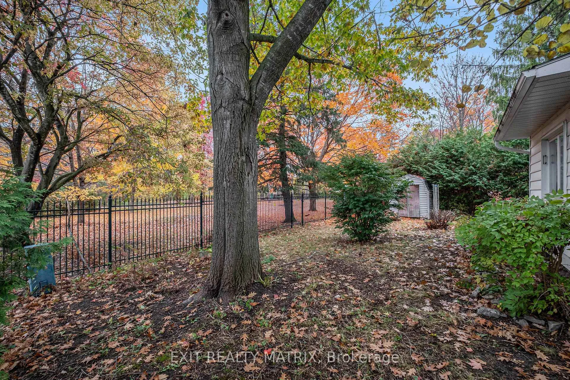 Photo 135 of 6 Blue Spruce Court, Ottawa, Blackburn Hamlet — HOMEH