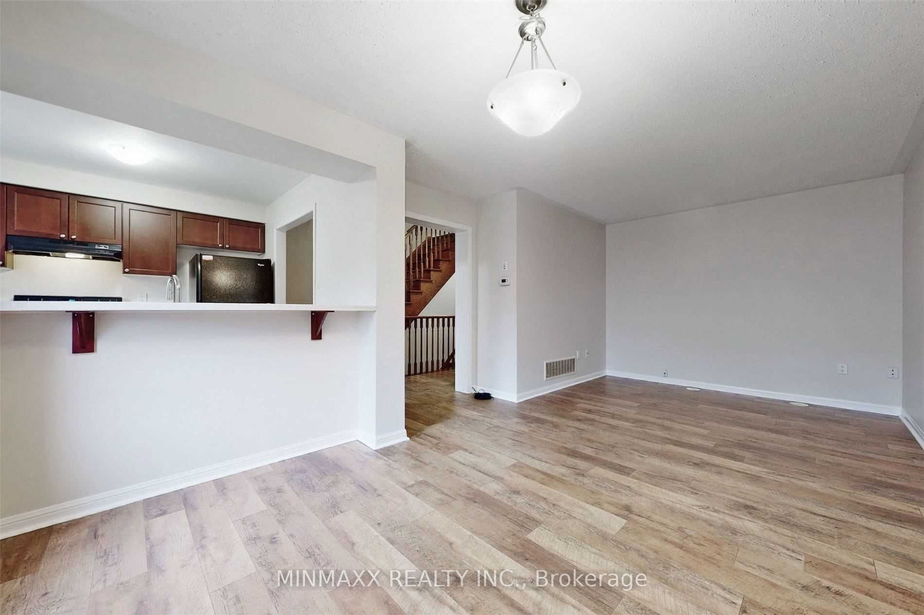 Photo 30 of 932 Nadalin Heights, Milton, Willmott — HOMEH