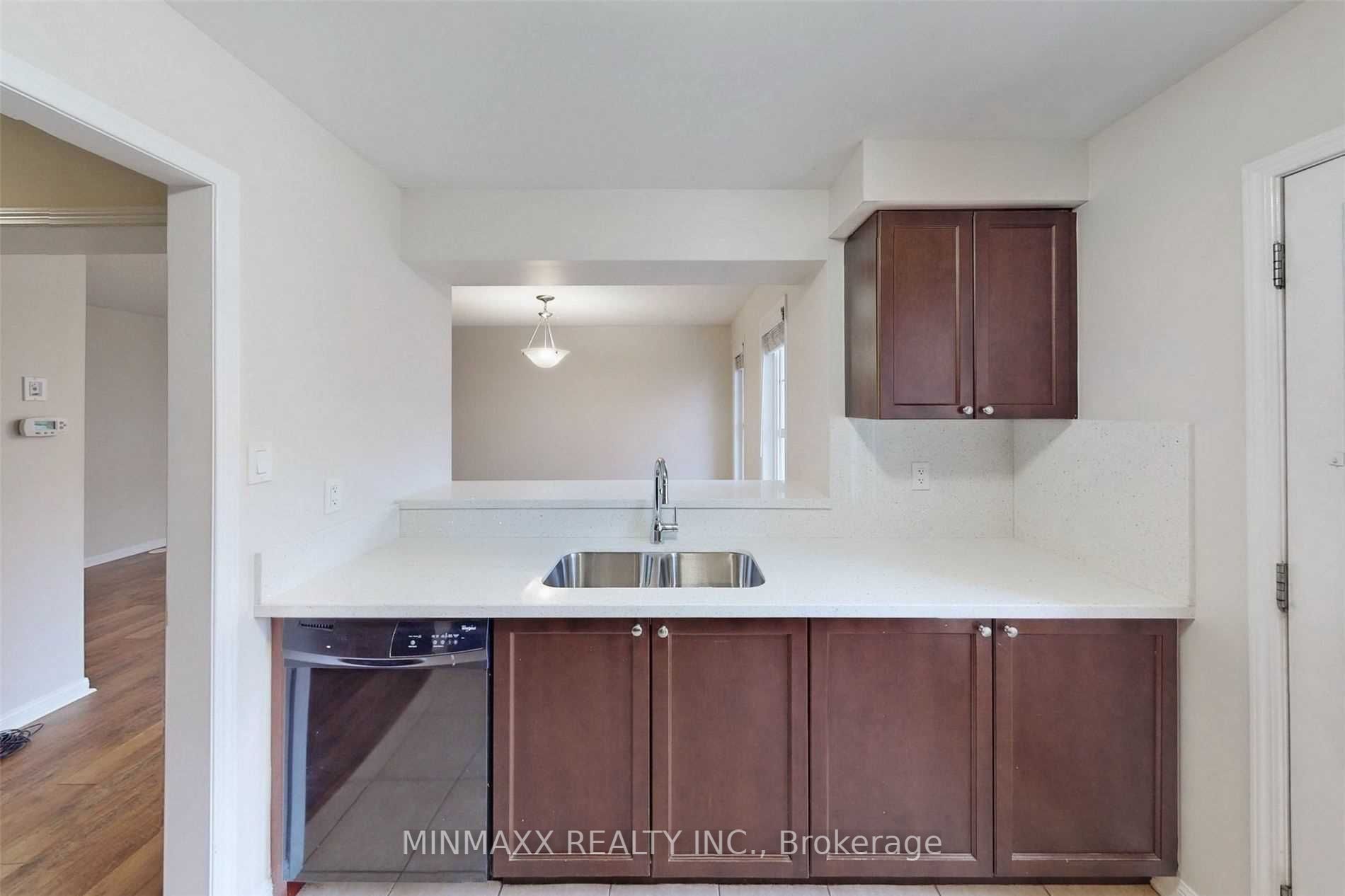 Photo 33 of 932 Nadalin Heights, Milton, Willmott — HOMEH