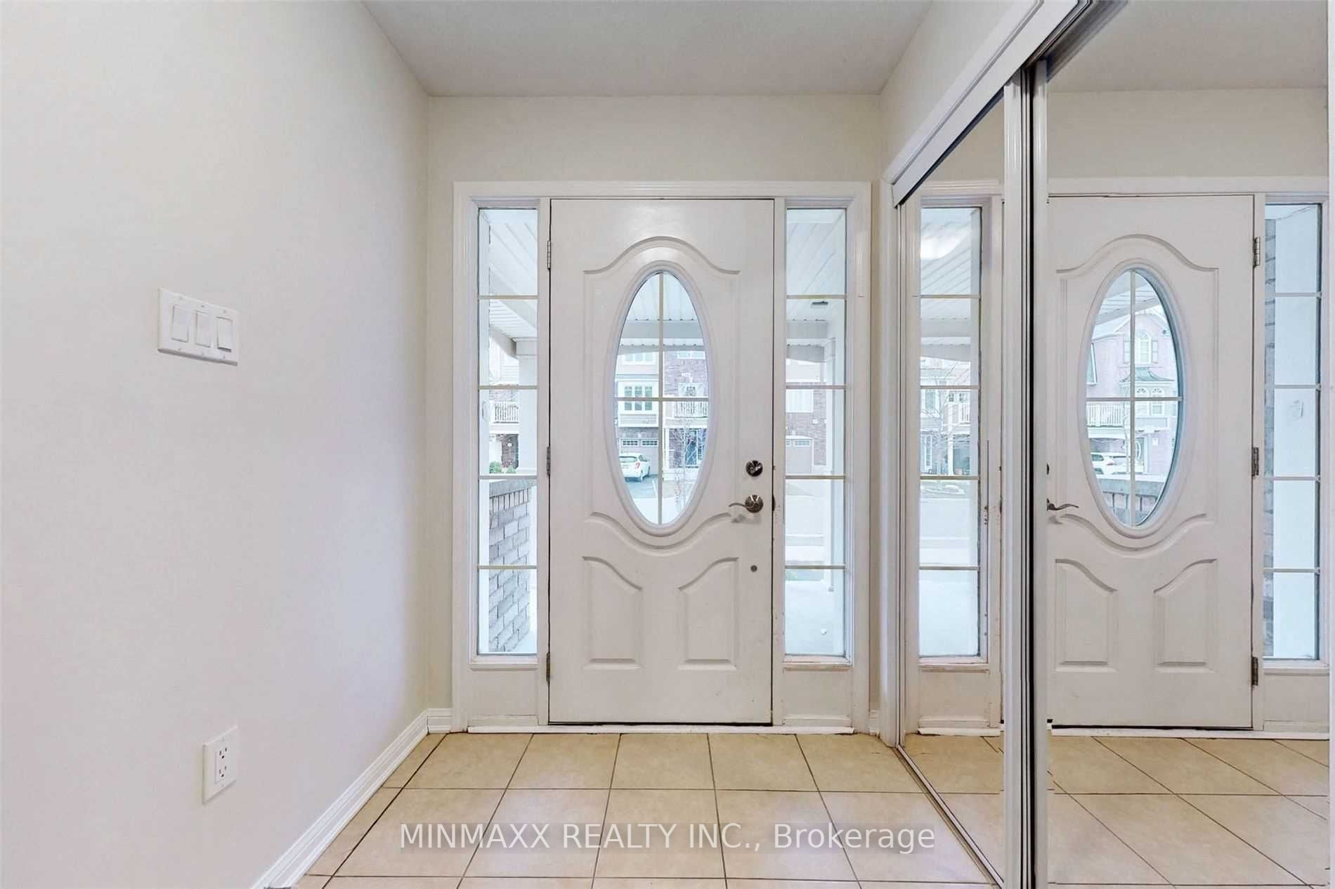 Photo 37 of 932 Nadalin Heights, Milton, Willmott — HOMEH