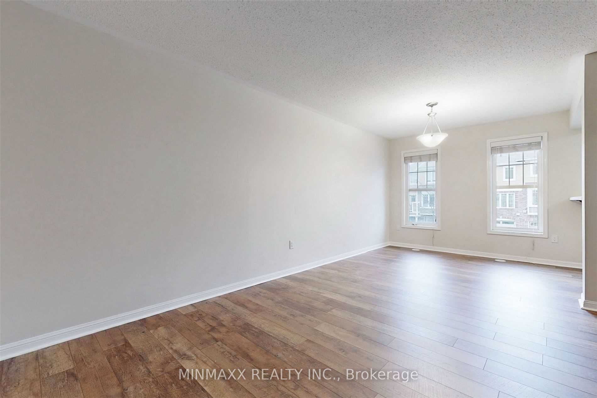 Photo 28 of 932 Nadalin Heights, Milton, Willmott — HOMEH