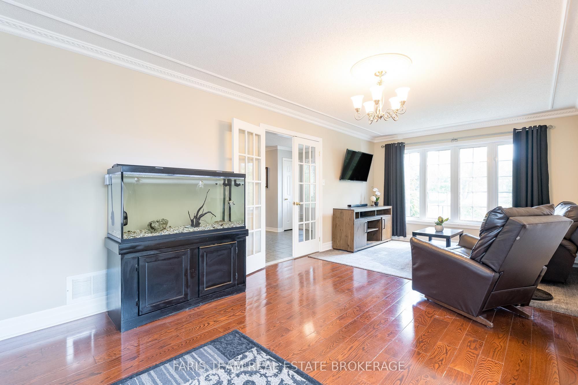 Photo 43 of 118 Esther Drive, Barrie, Painswick South — HOMEH