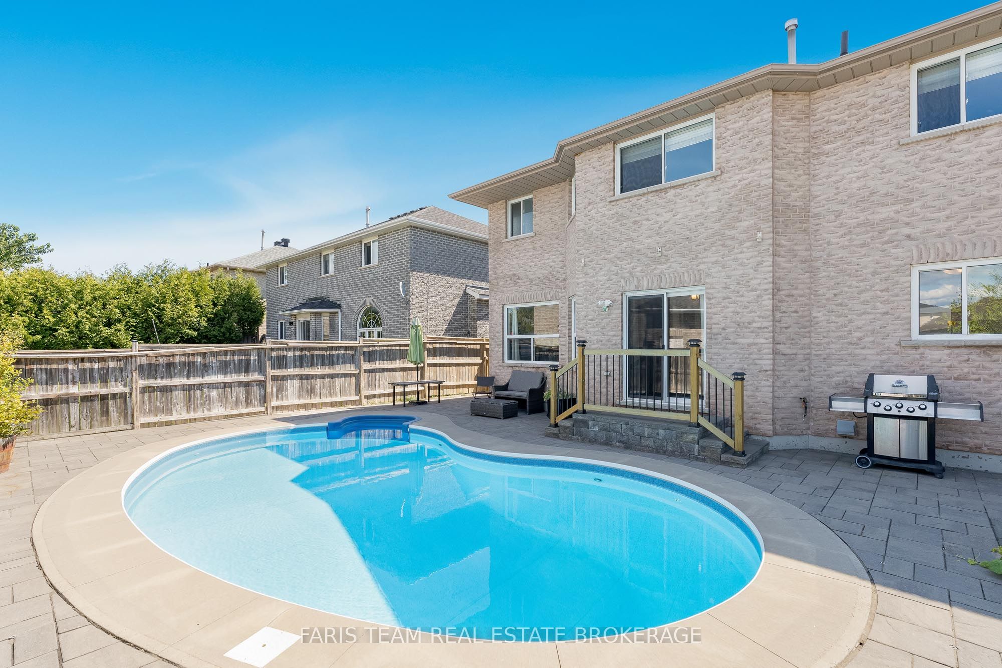 Photo 62 of 118 Esther Drive, Barrie, Painswick South — HOMEH