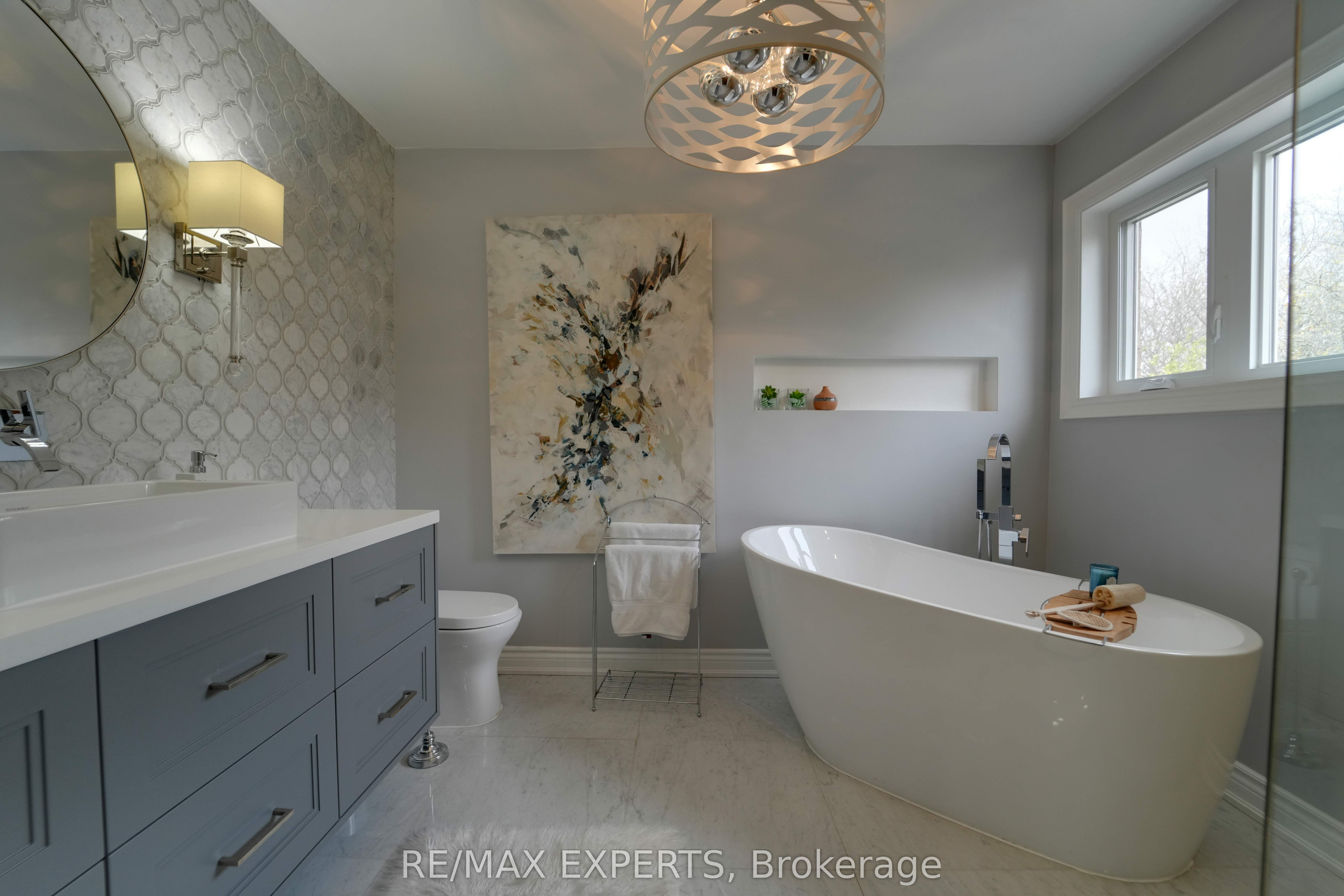 Photo 58 of 58 Bonistel Crescent, Brampton, Fletcher's Meadow — HOMEH