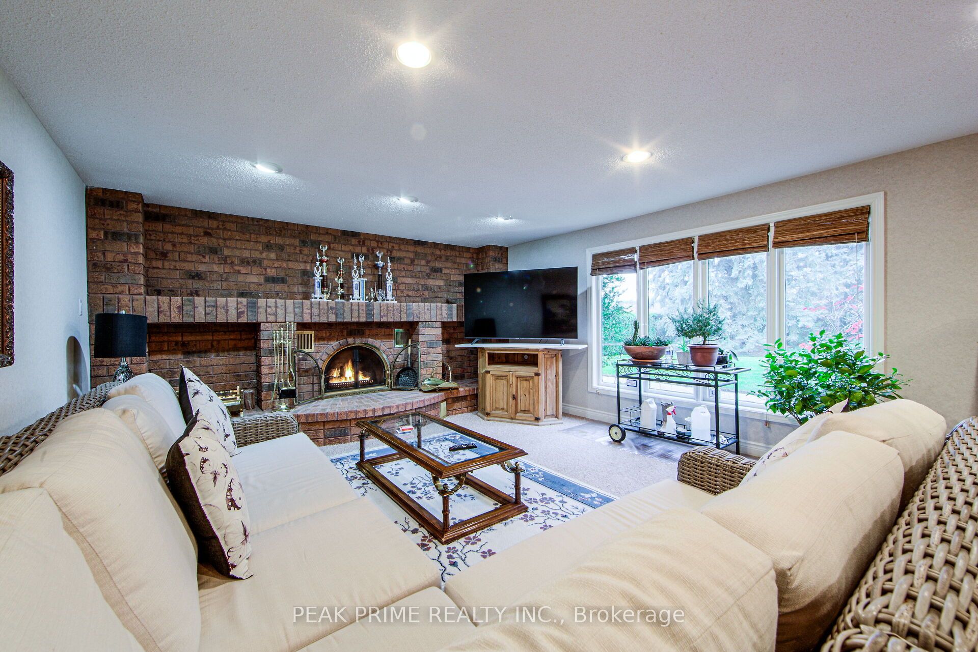 Photo 64 of 120 Bell Harbour Place, Vaughan, East Woodbridge — HOMEH