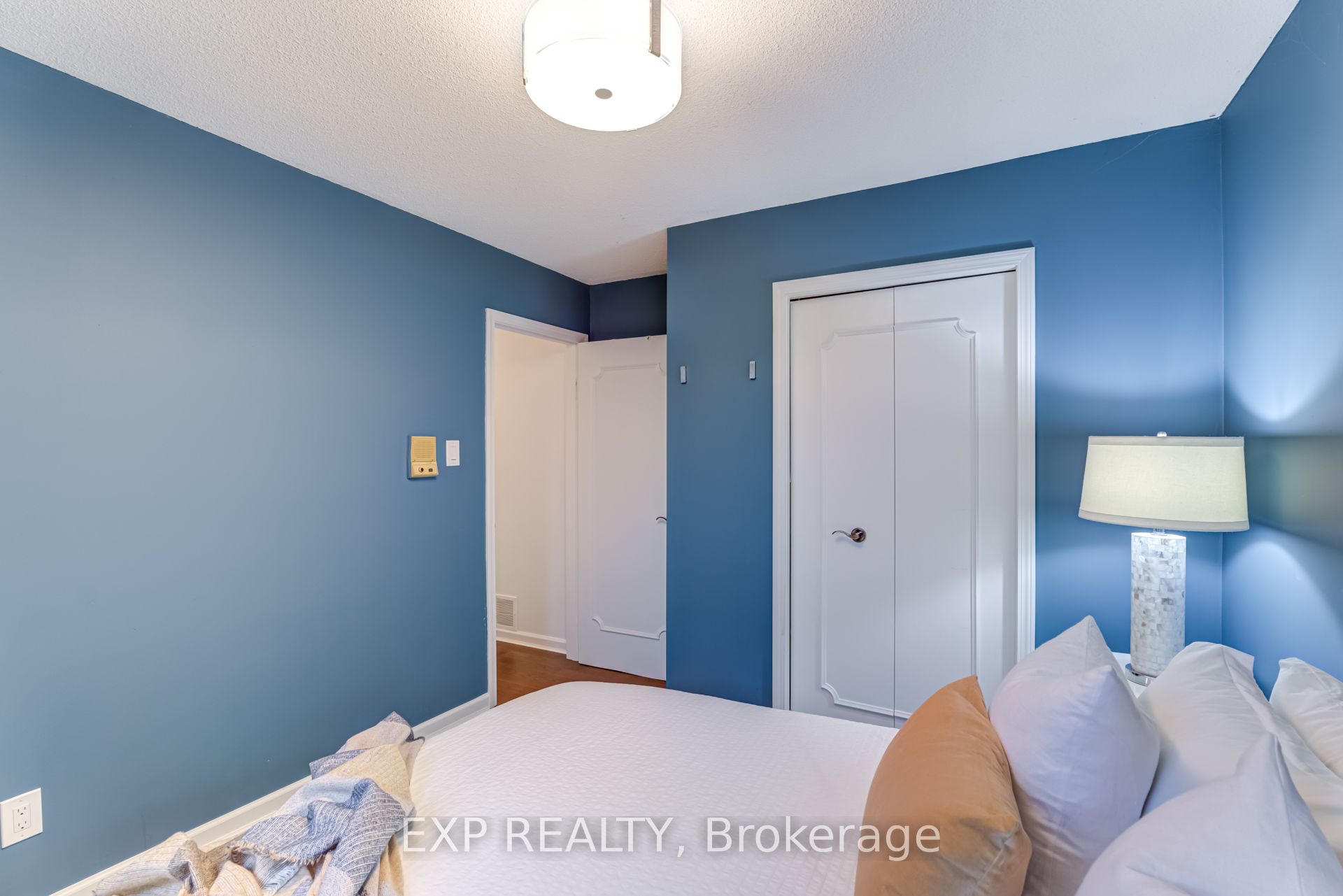 Photo 63 of 590 Stonebridge Lane, Pickering, West Shore — HOMEH