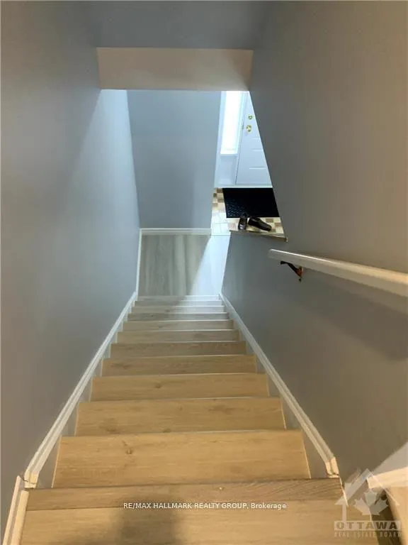 Photo 80 of 3 Black Forest Lane, Ottawa, Arbeatha Park — HOMEH