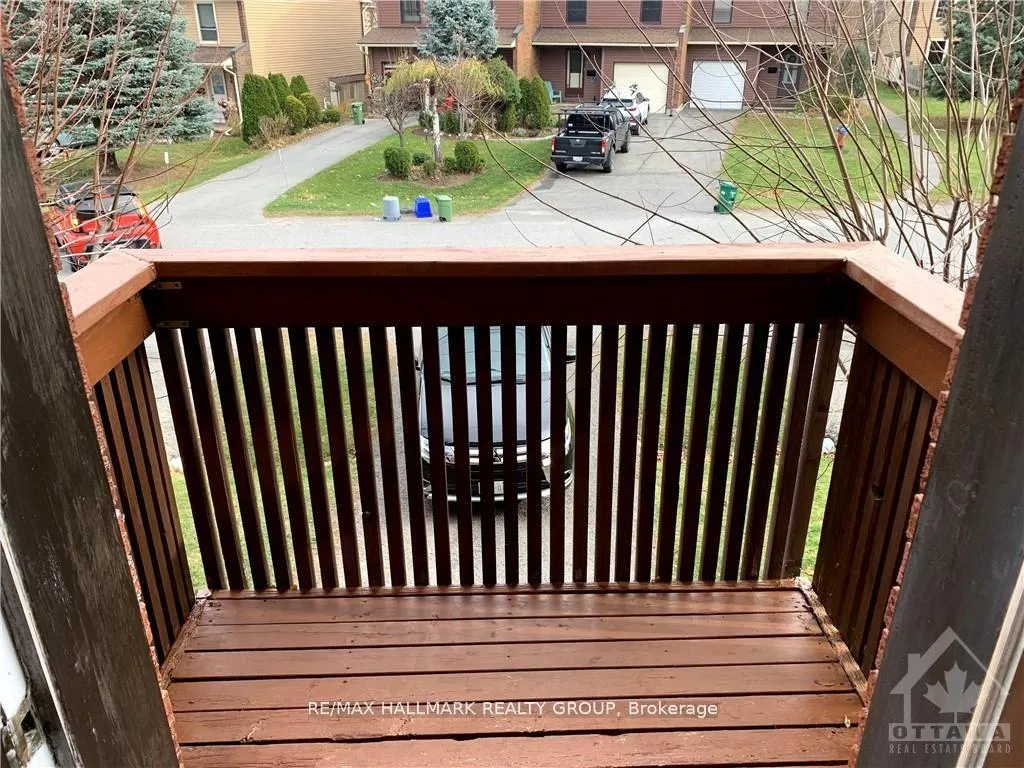 Photo 102 of 3 Black Forest Lane, Ottawa, Arbeatha Park — HOMEH