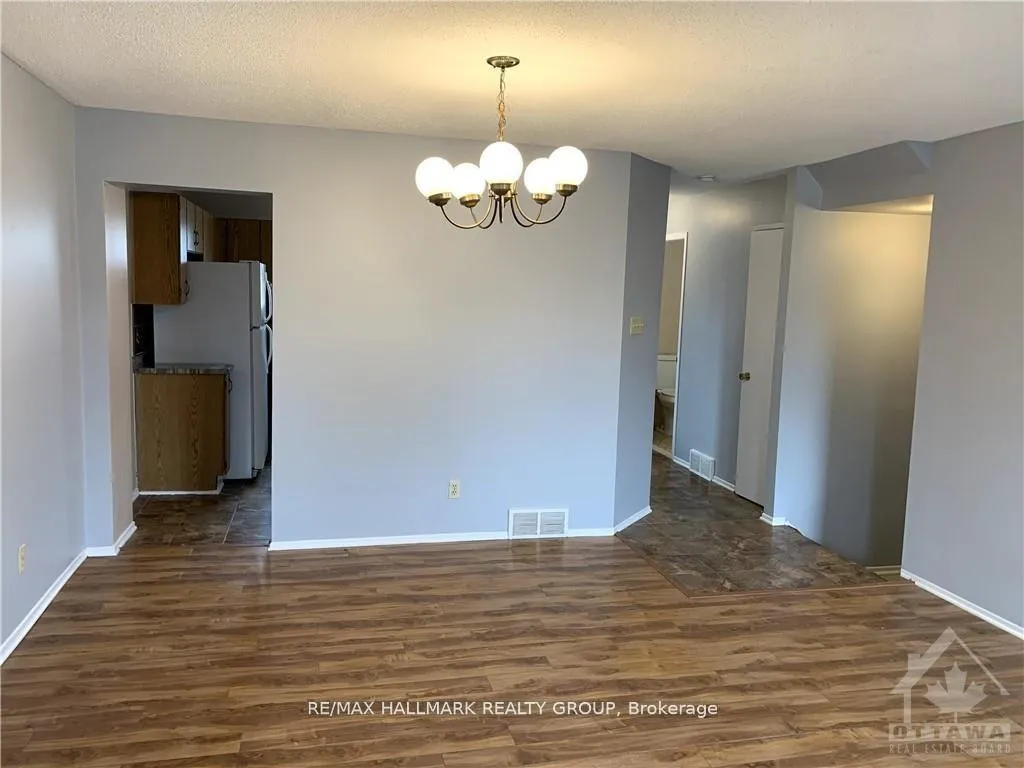 Photo 127 of 3 Black Forest Lane, Ottawa, Arbeatha Park — HOMEH