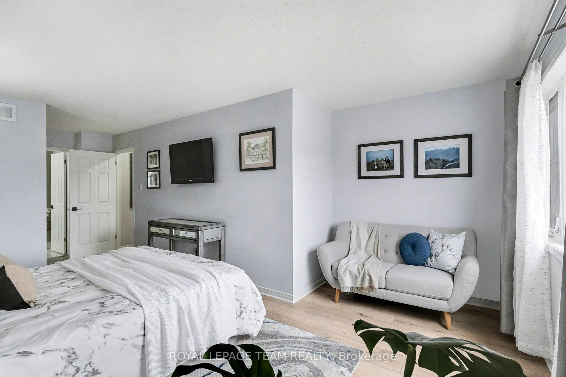 Photo 13 of 266 Sorento Street, Ottawa, Barrhaven - Strandherd — HOMEH