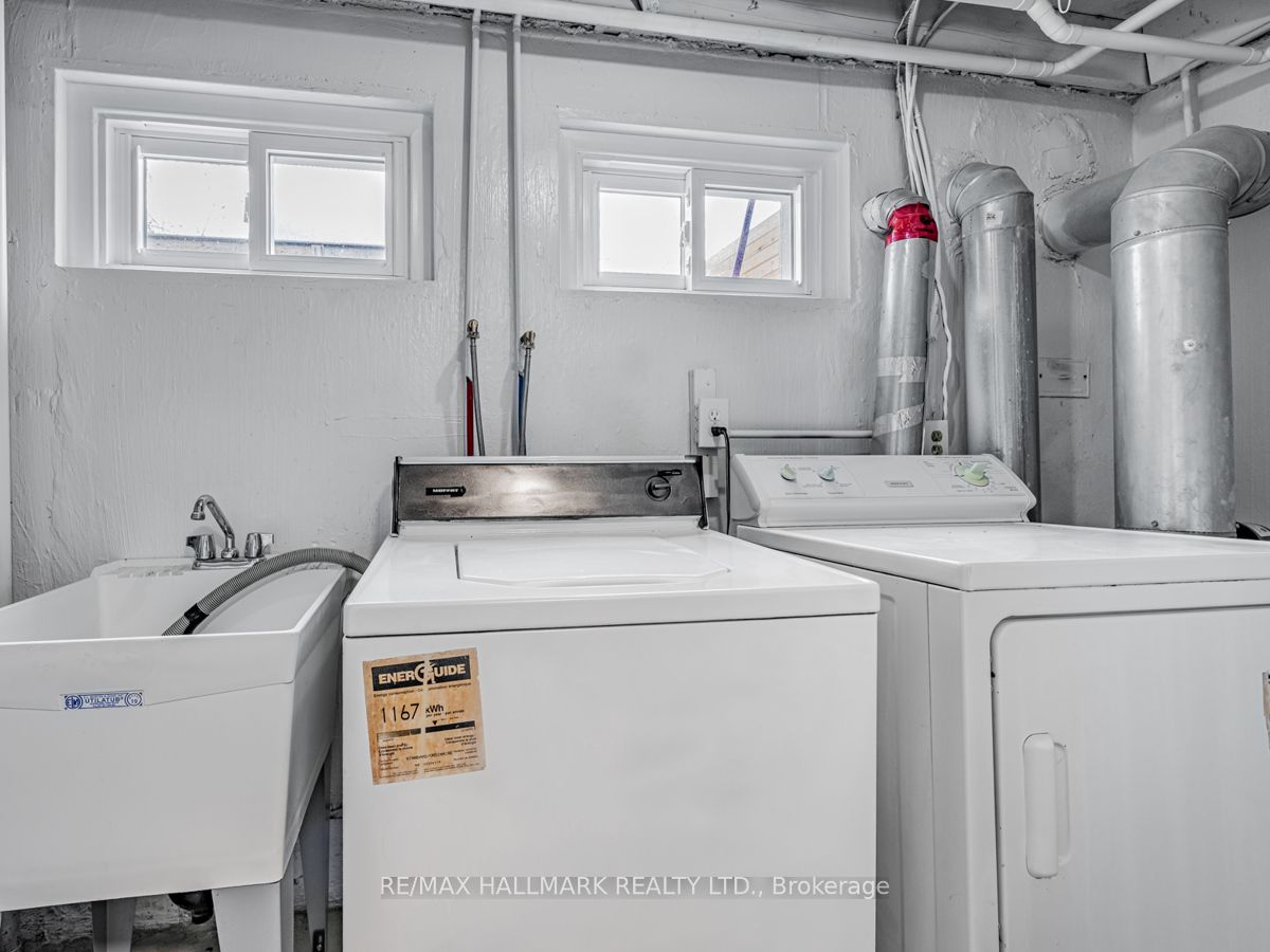 Photo 34 of 42 Parkview Hill Crescent, Toronto, O'Connor-Parkview — HOMEH