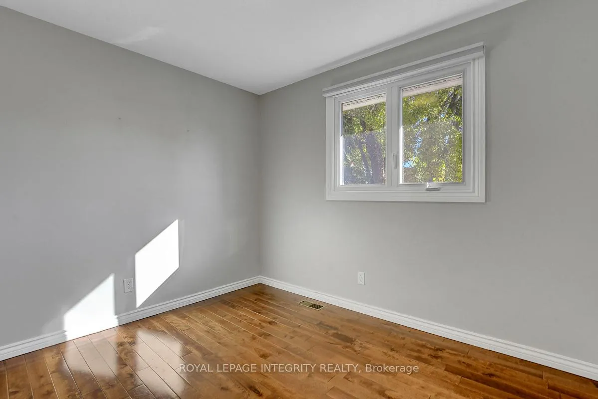 Photo 116 of 1142 Elmlea Drive, Ottawa, Beacon Hill South — HOMEH