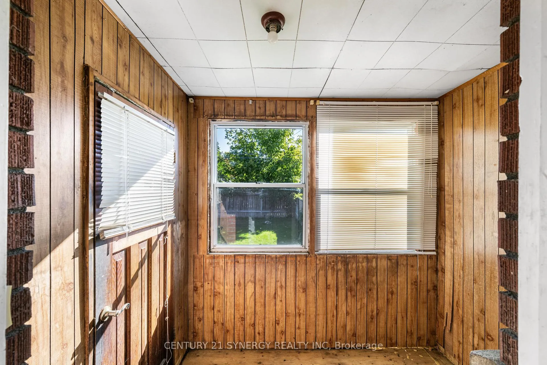 Photo 54 of 2467 Carlsen Avenue, Ottawa, Heron Park — HOMEH
