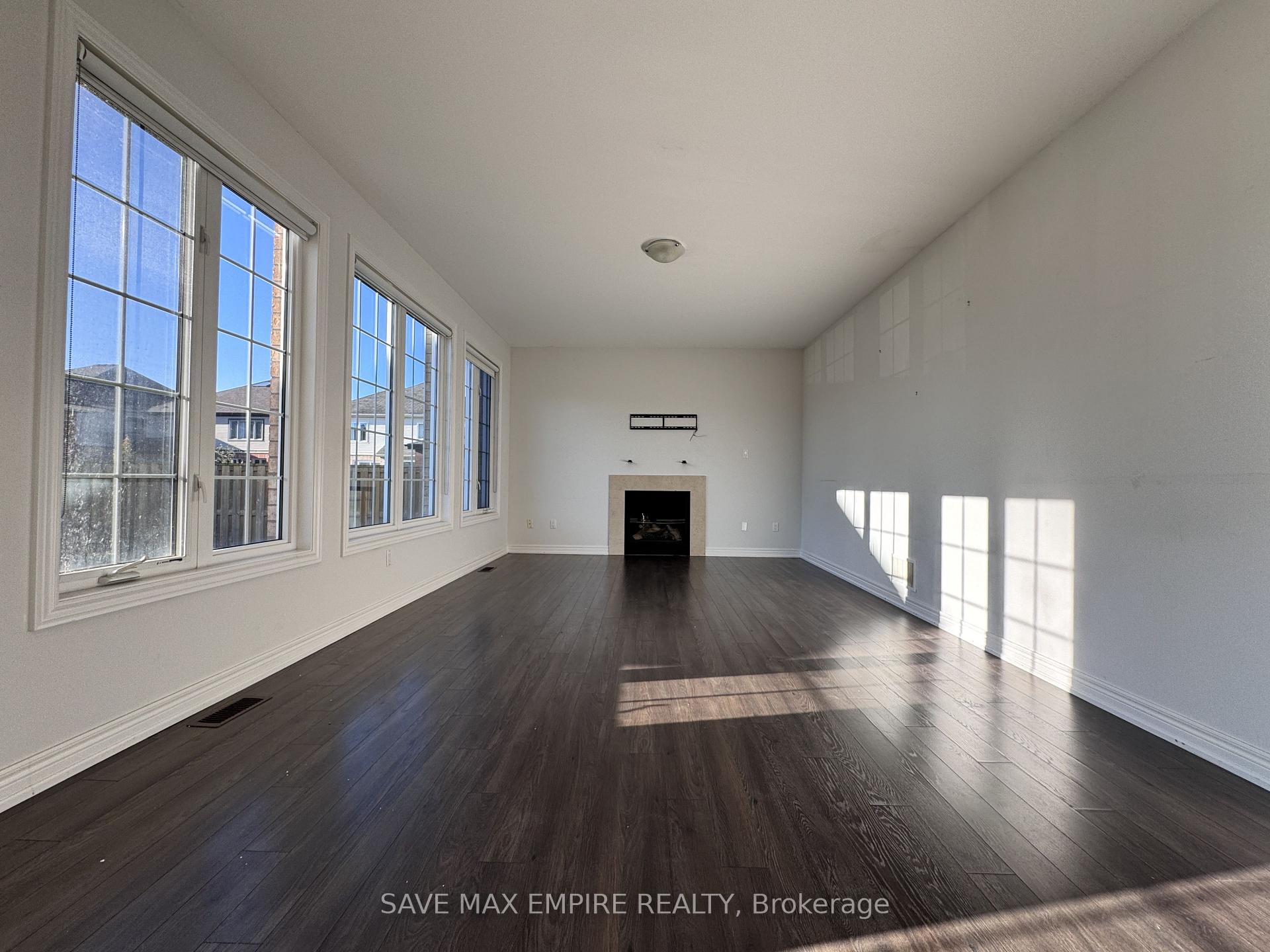 Photo 7 of 9 Sunset Way, Thorold, Rolling Meadows — HOMEH